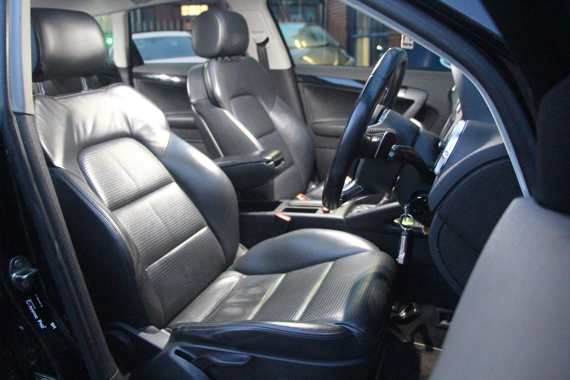 2010 (10) Audi S3 2.0 TFSI Black Edition Sportback S Tronic quattro 5dr