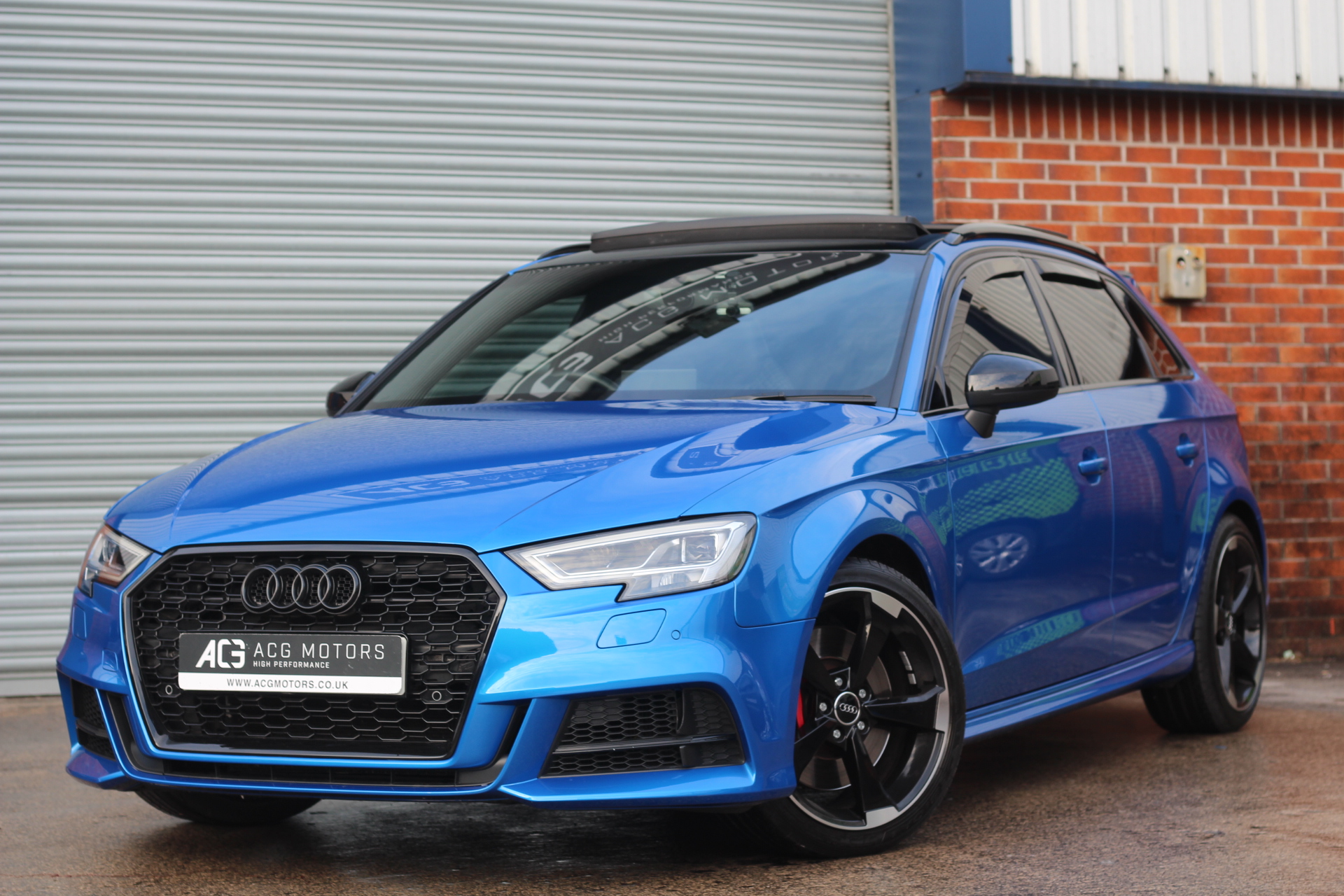 2017 (17) Audi S3 2.0 TFSI Sportback S Tronic quattro (s/s) 5dr