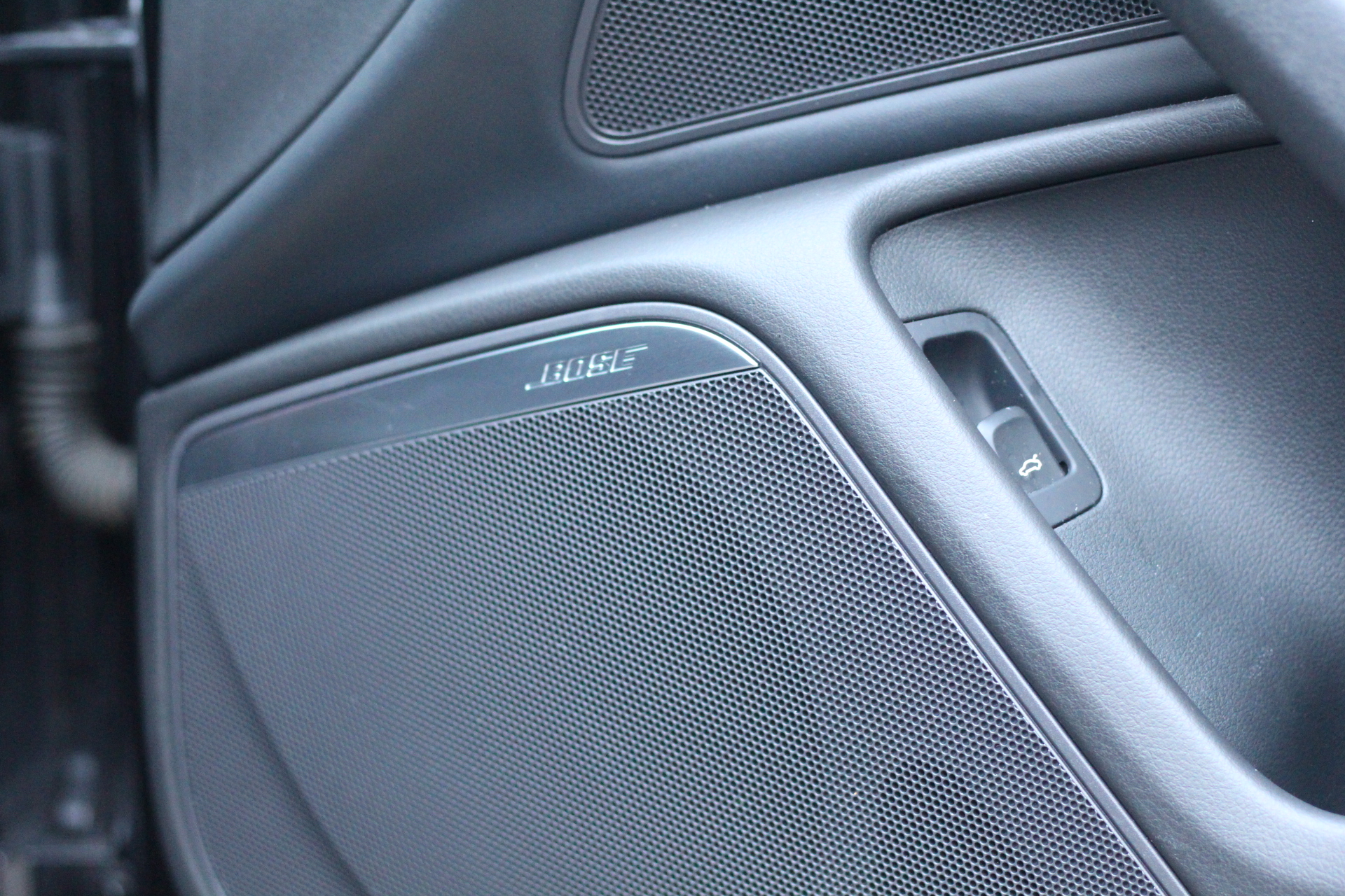 2014 (64) Audi A6 Saloon 2.0 TDI ultra Black Edition S Tronic (s/s) 4dr