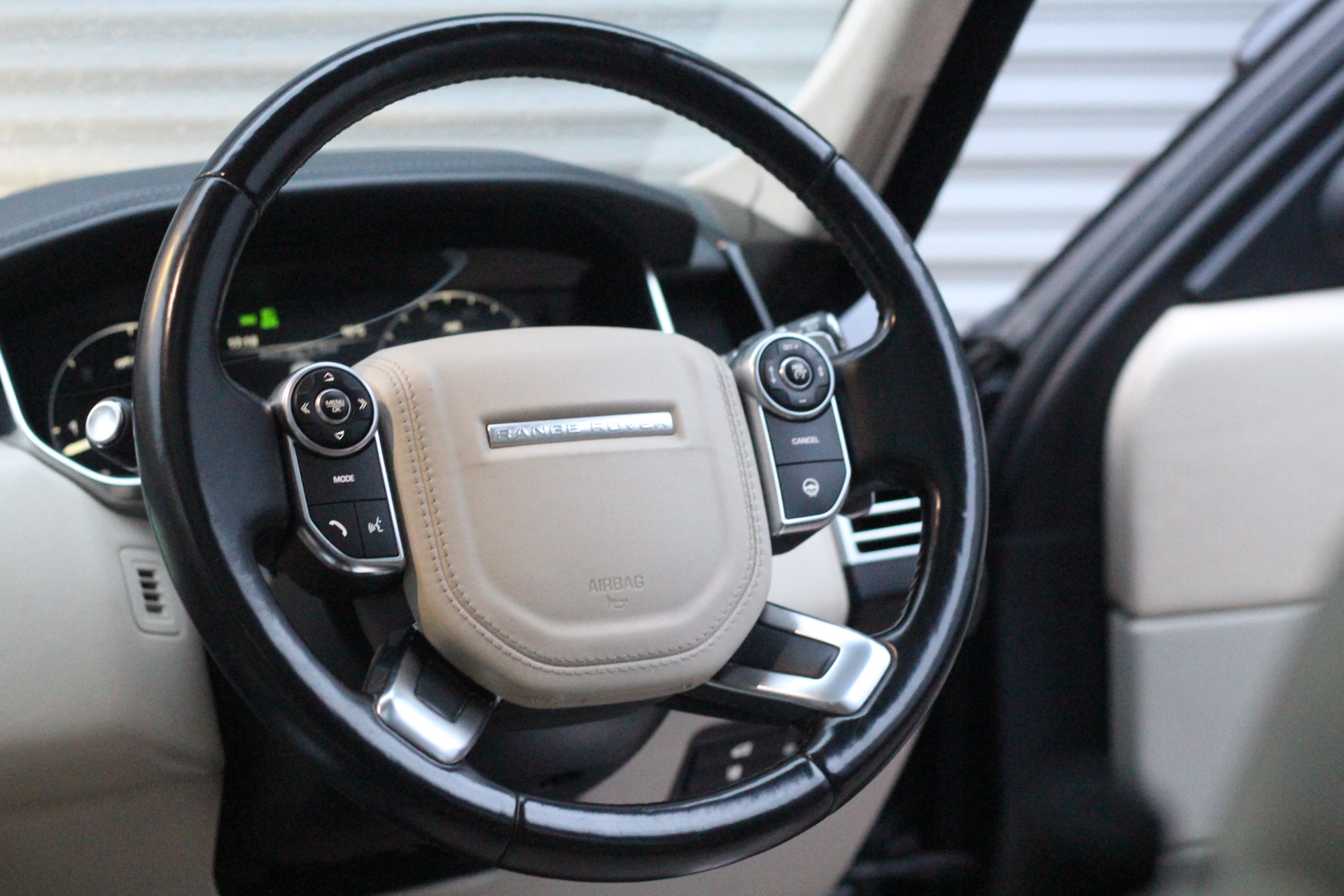 2014 (14) Land Rover Range Rover 4.4 SD V8 Autobiography Auto 4WD 5dr LWB