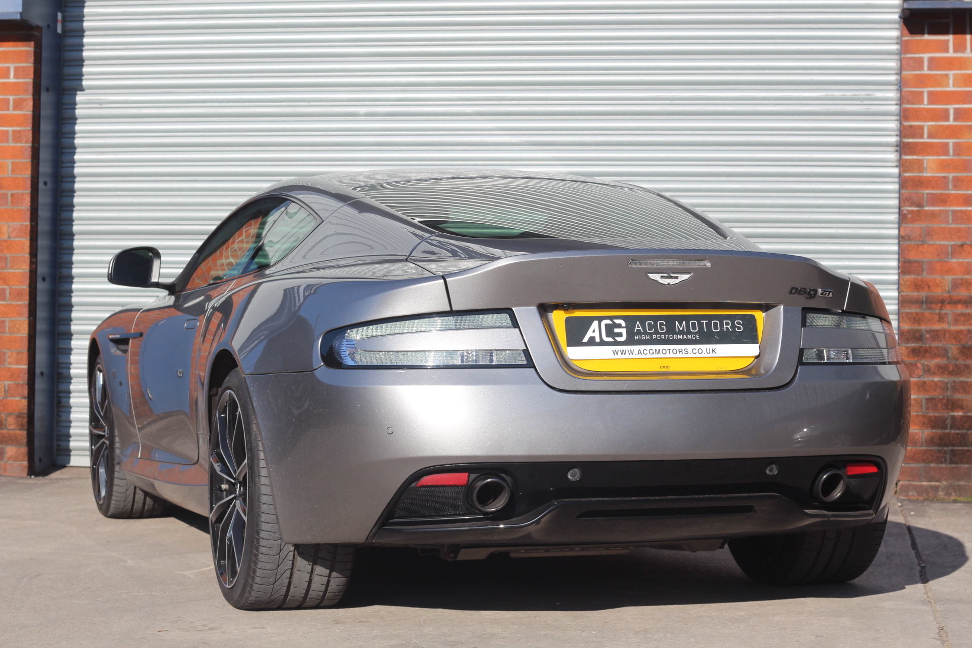 2016 (16) Aston Martin DB9 5.9 GT Touchtronic II 2dr