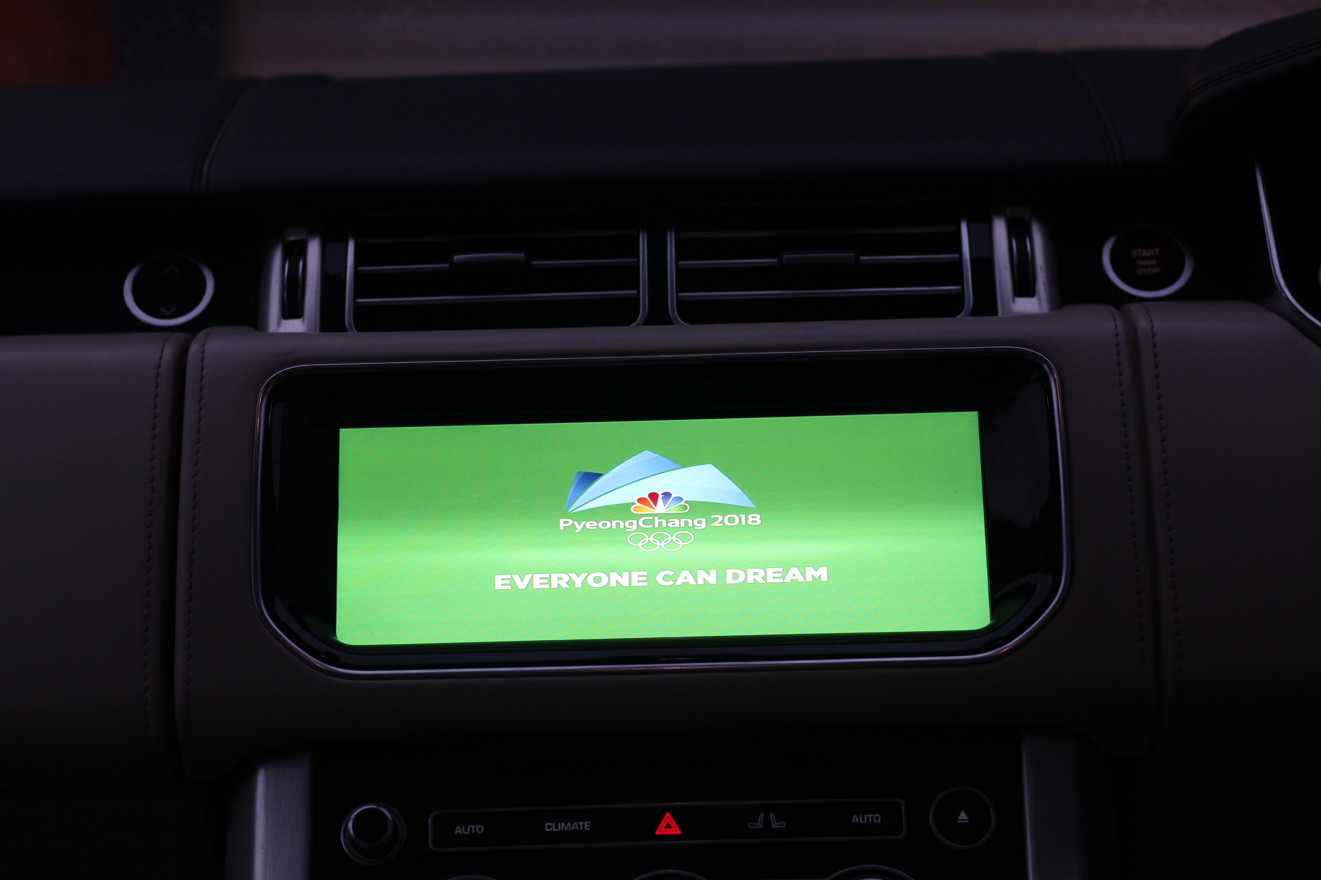 2014 (14) Land Rover Range Rover 4.4 SD V8 Autobiography Auto 4WD 5dr LWB