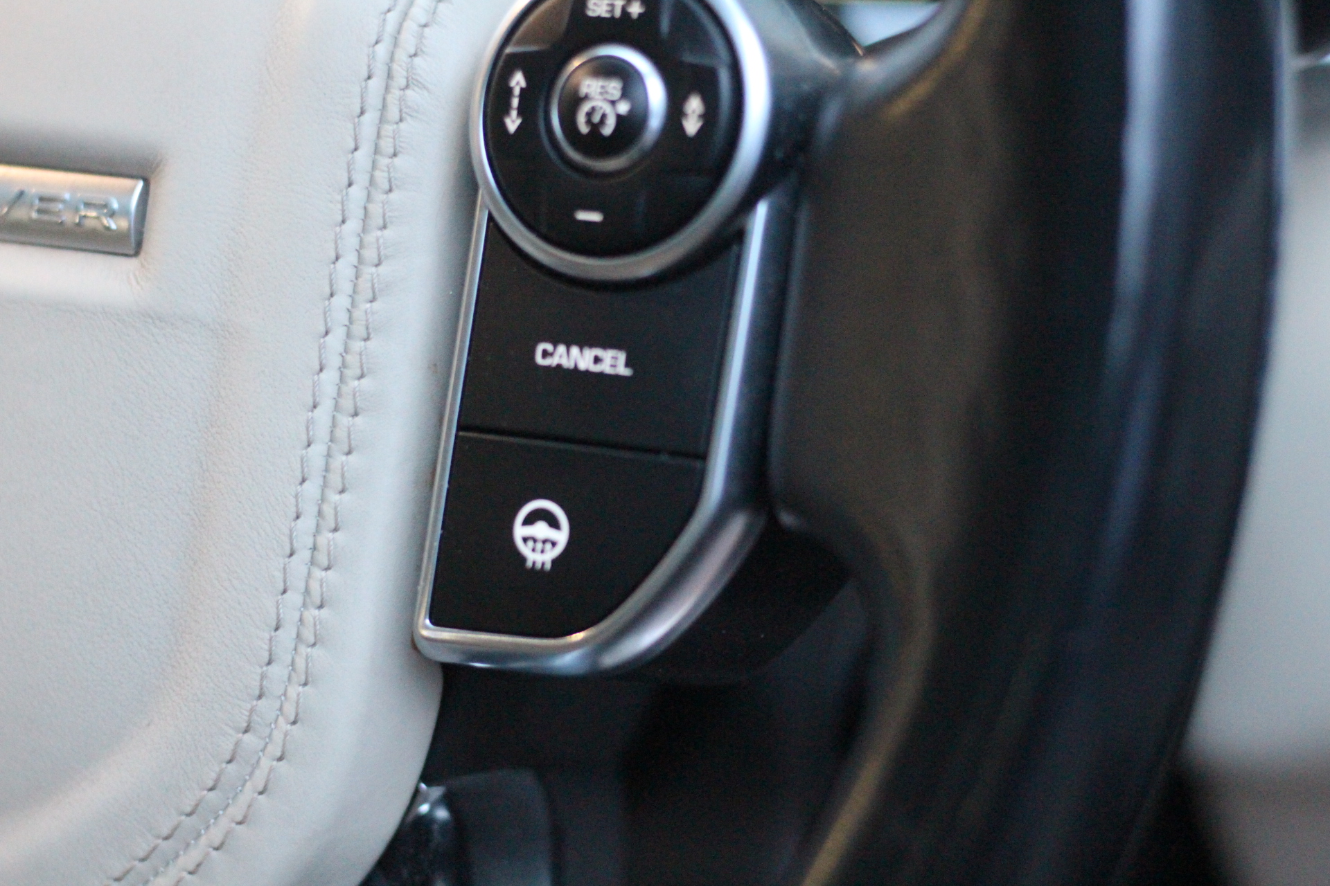 2014 (14) Land Rover Range Rover 4.4 SD V8 Autobiography Auto 4WD 5dr LWB