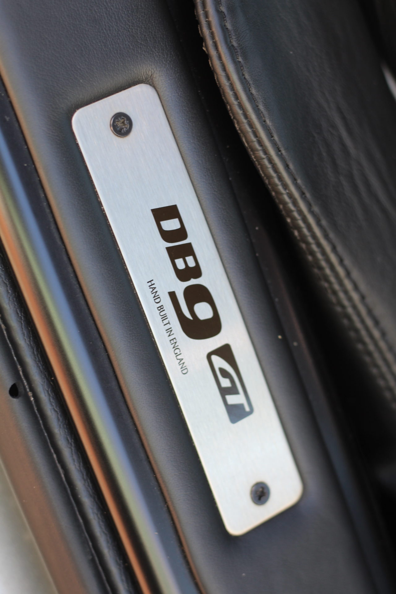 2016 (16) Aston Martin DB9 5.9 GT Touchtronic II 2dr