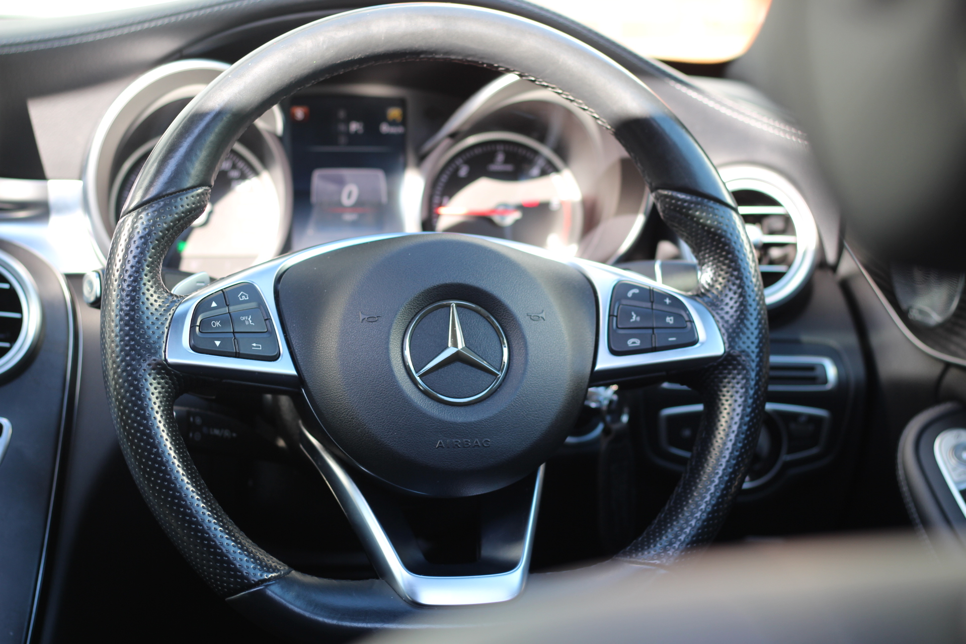 2015 (65) Mercedes-Benz C Class 2.1 C250d AMG Line (Premium Plus) 7G-Tronic+ (s/s) 4dr