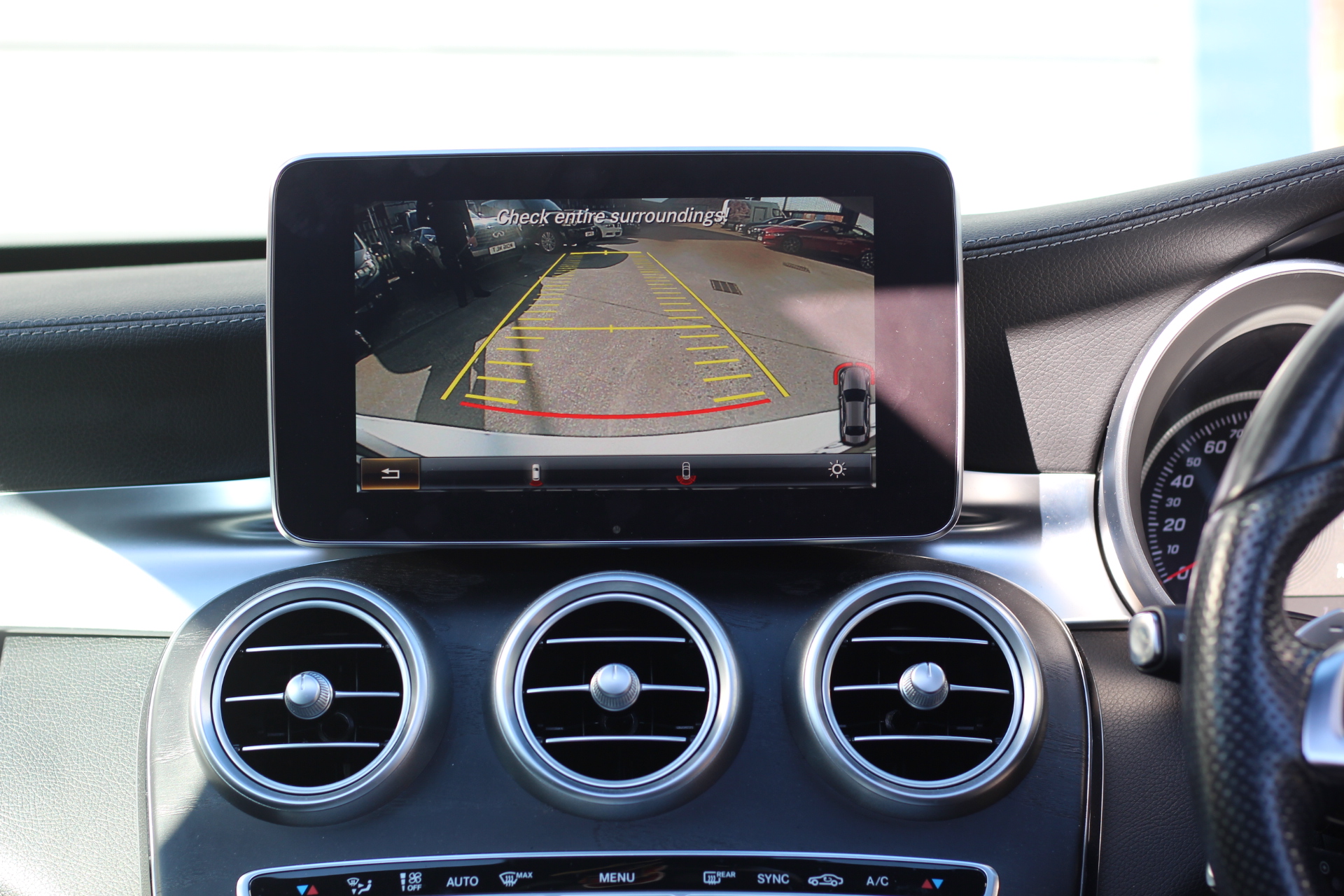 2015 (65) Mercedes-Benz C Class 2.1 C250d AMG Line (Premium Plus) 7G-Tronic+ (s/s) 4dr