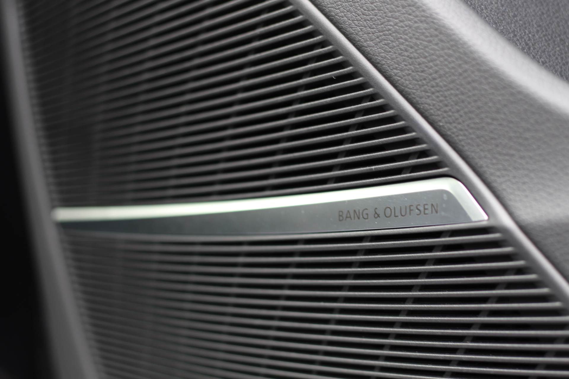 2020 (20) Audi RSQ8 4.0 TFSI V8 Vorsprung Tiptronic quattro (s/s) 5dr