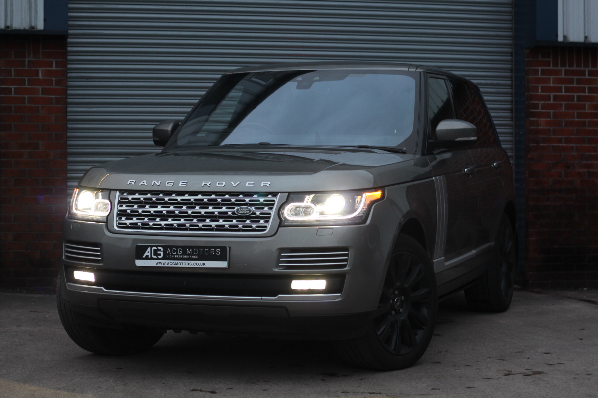 2017 (17) Land Rover Range Rover 4.4 SD V8 Autobiography Auto 4WD (s/s) 5dr