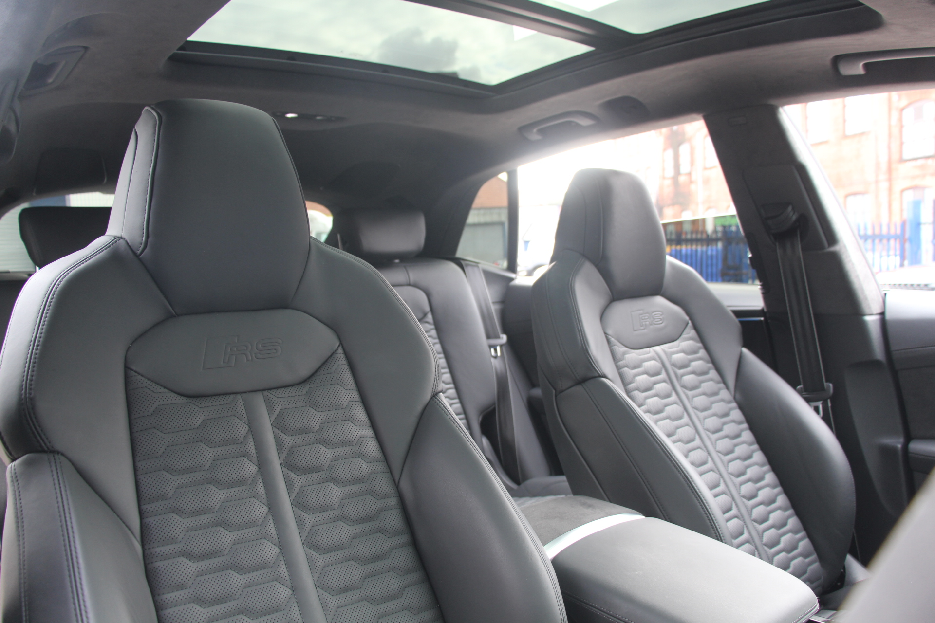 2020 (20) Audi RSQ8 4.0 TFSI V8 Vorsprung Tiptronic quattro (s/s) 5dr