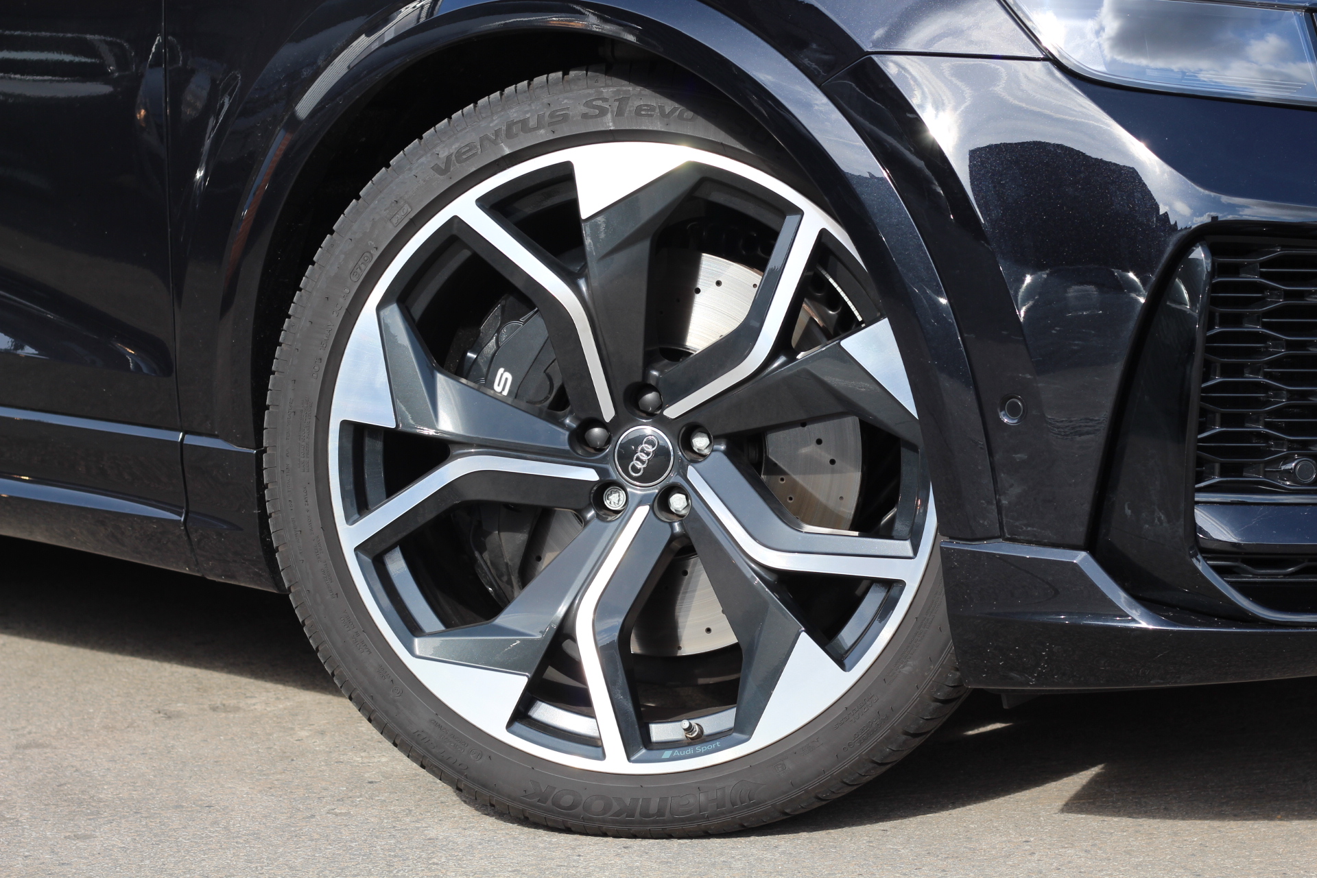 2020 (20) Audi RSQ8 4.0 TFSI V8 Vorsprung Tiptronic quattro (s/s) 5dr