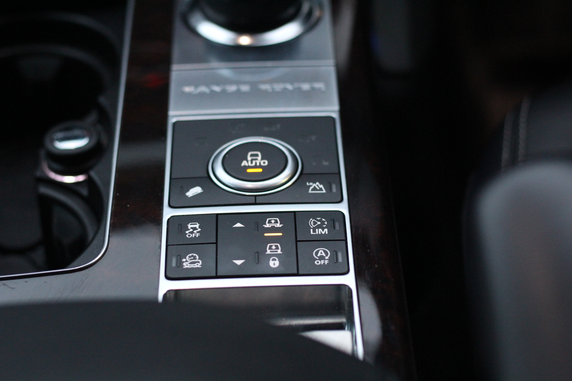 2017 (17) Land Rover Range Rover 4.4 SD V8 Autobiography Auto 4WD (s/s) 5dr