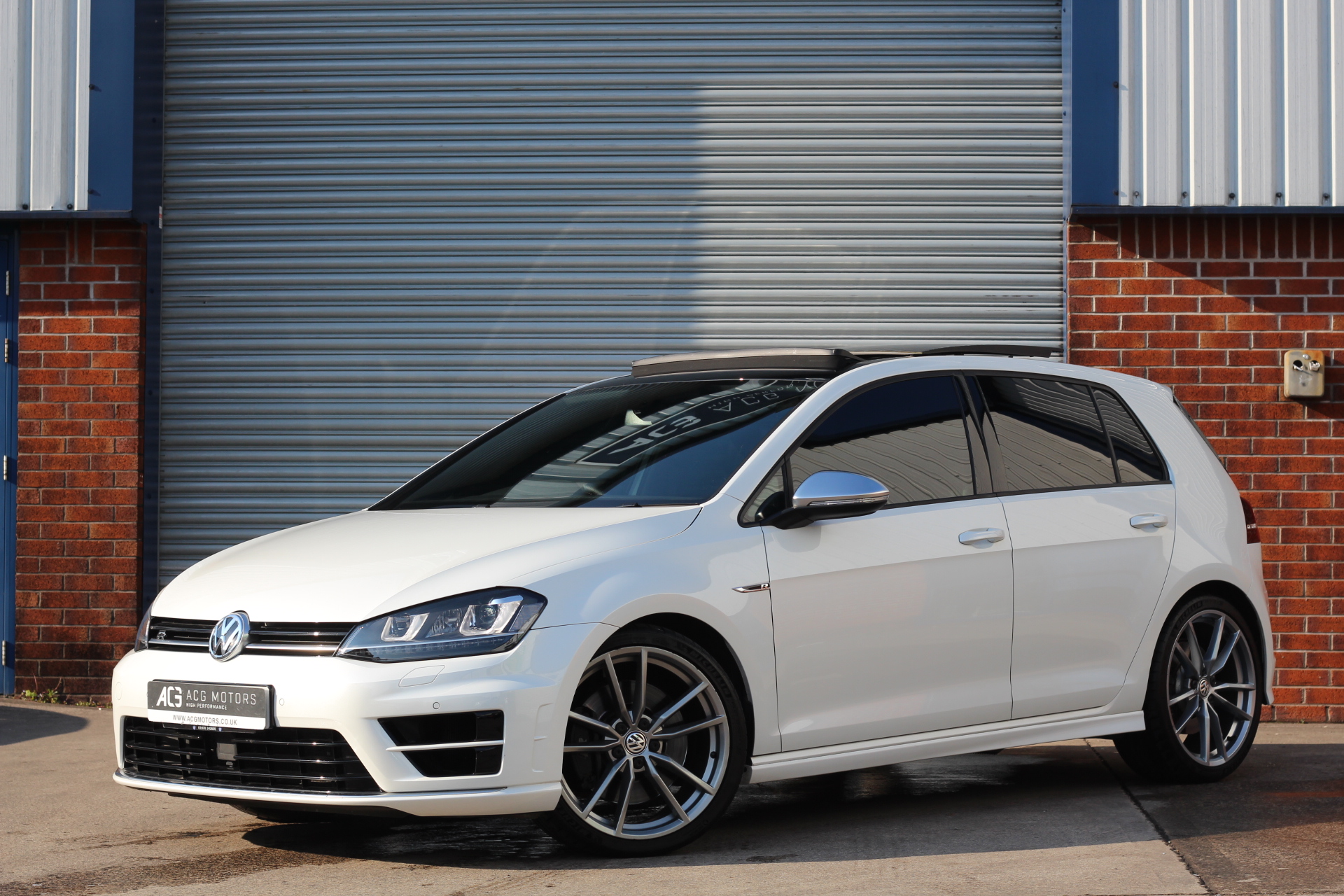 2016 (16) Volkswagen Golf 2.0 TSI BlueMotion Tech R DSG 4MOTION (s/s) 5dr