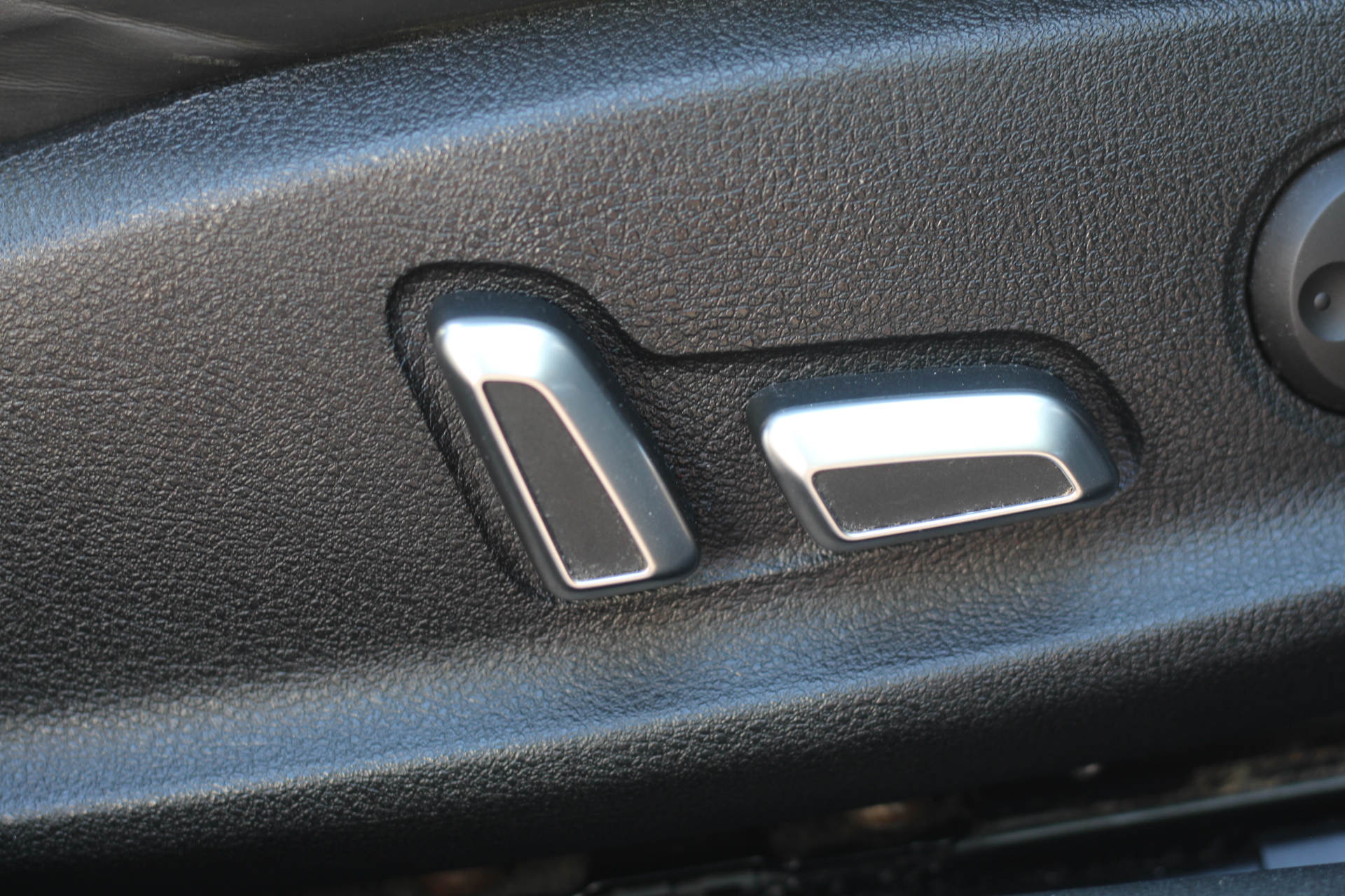 2015 (65) Audi RS6 Avant 4.0 TFSI V8 Avant Tiptronic quattro (s/s) 5dr