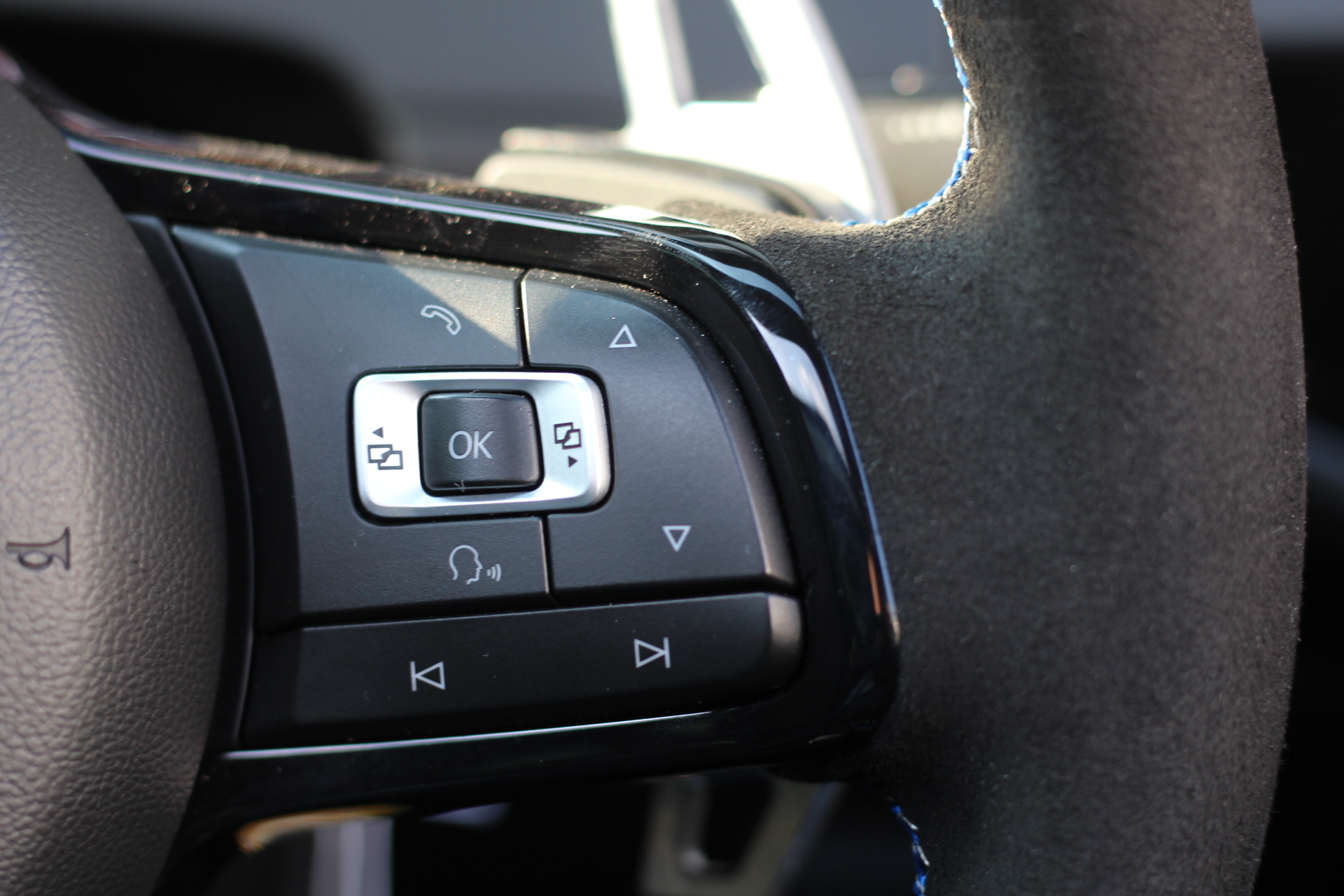 2016 (16) Volkswagen Golf 2.0 TSI BlueMotion Tech R DSG 4MOTION (s/s) 5dr