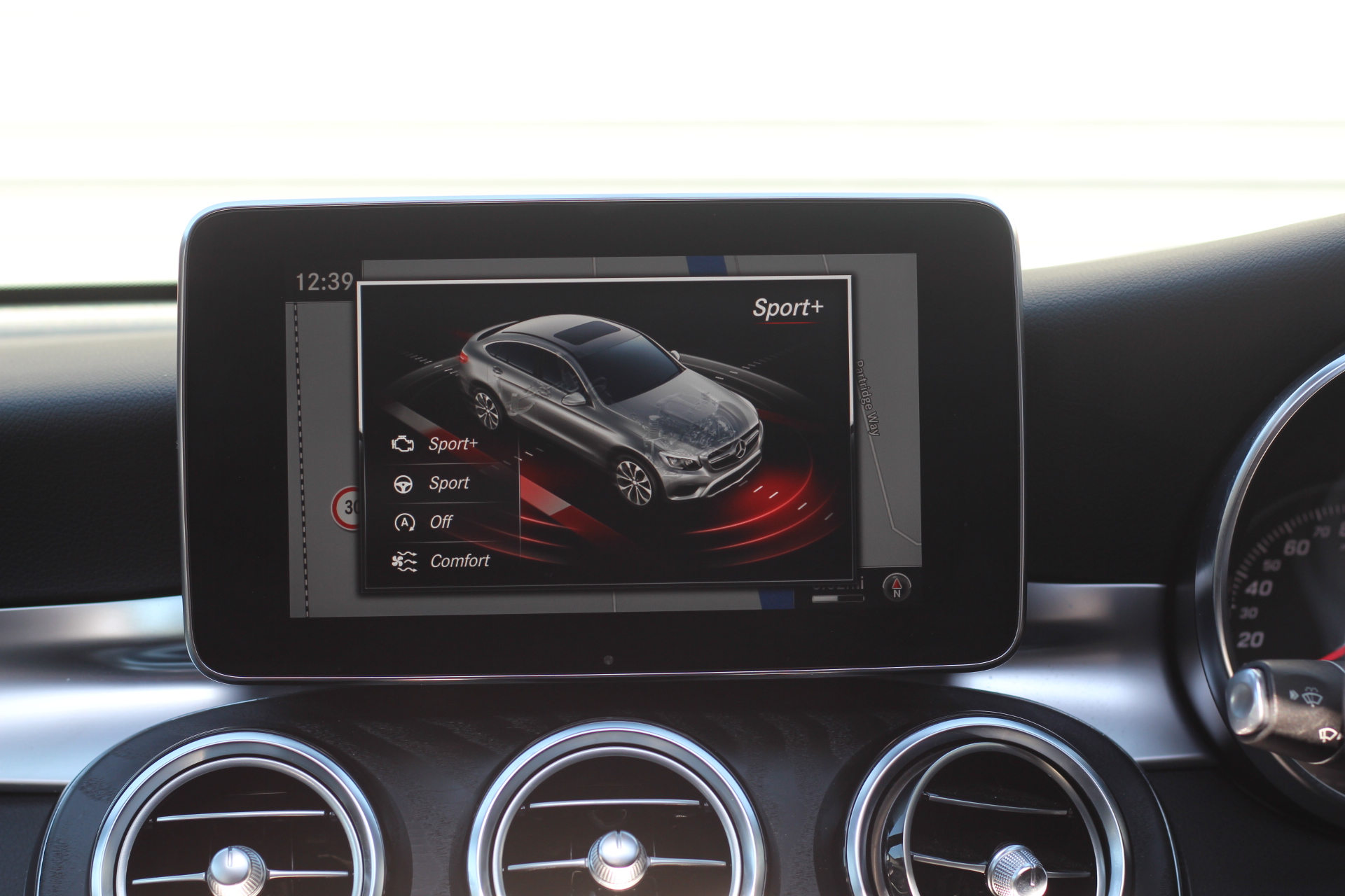 2017 (17) Mercedes-Benz GLC Class 3.0 GLC350d V6 AMG Line (Premium Plus) G-Tronic 4MATIC (s/s) 5dr