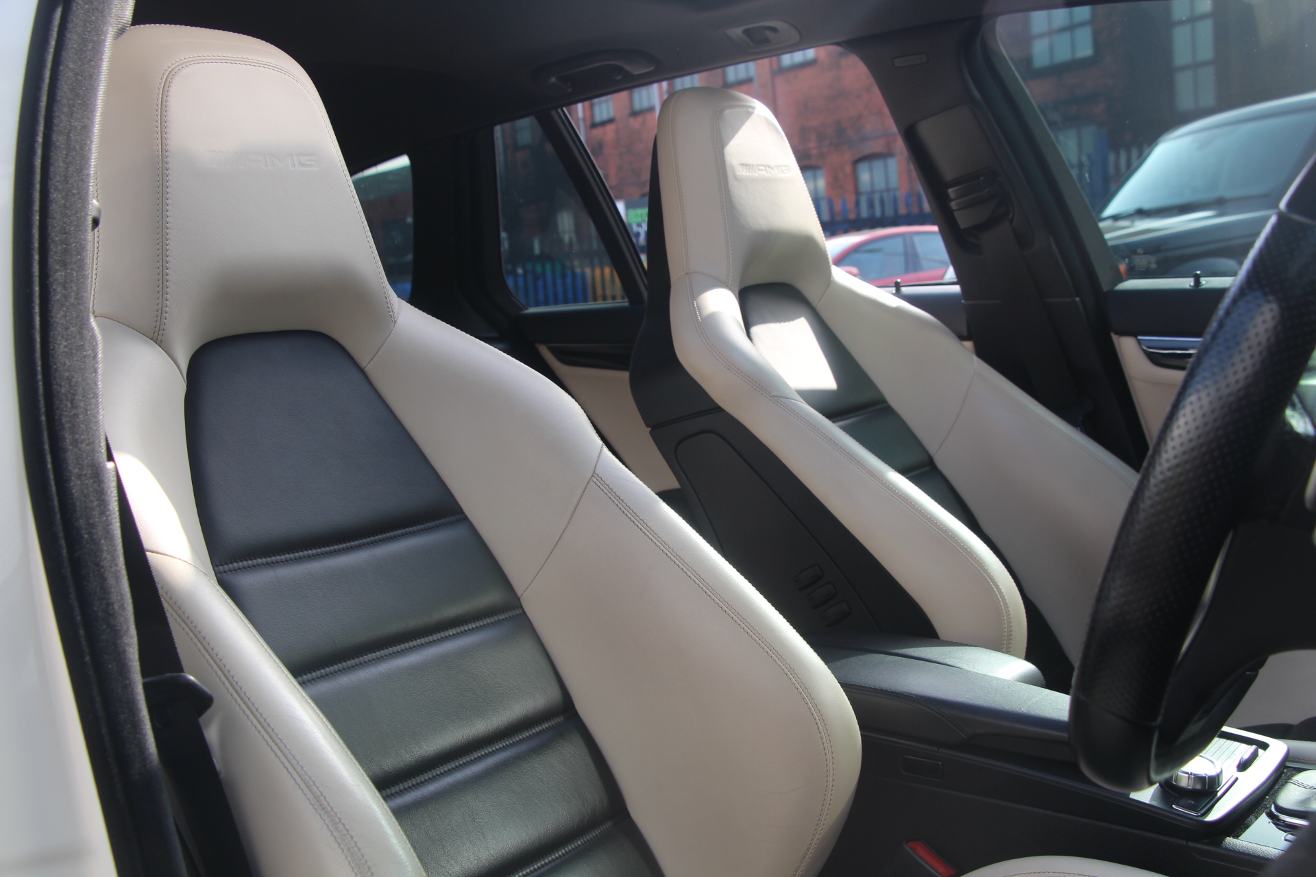 2013 (13) Mercedes-Benz C Class 6.3 C63 AMG MCT 7S 5dr (COMAND)