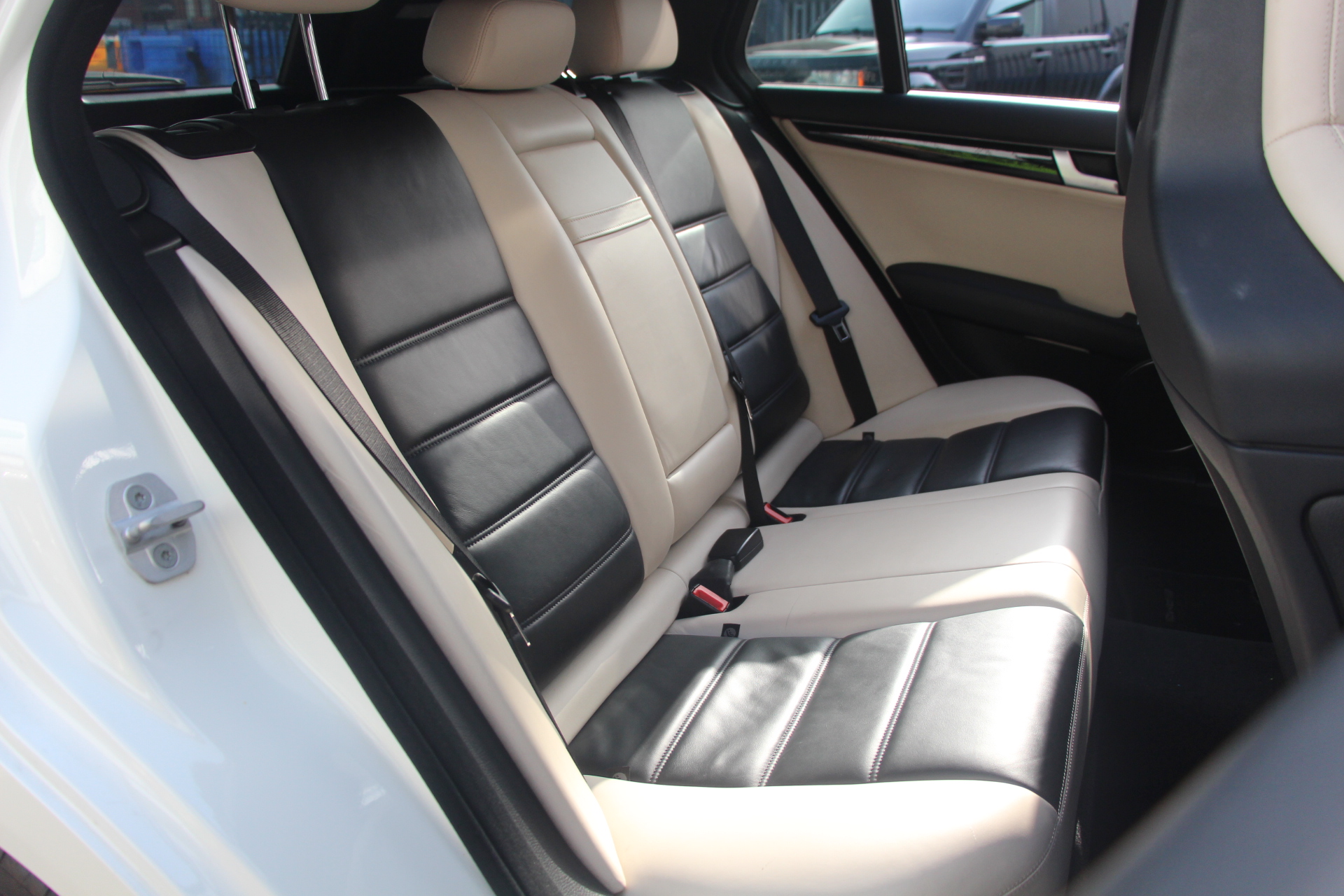 2013 (13) Mercedes-Benz C Class 6.3 C63 AMG MCT 7S 5dr (COMAND)