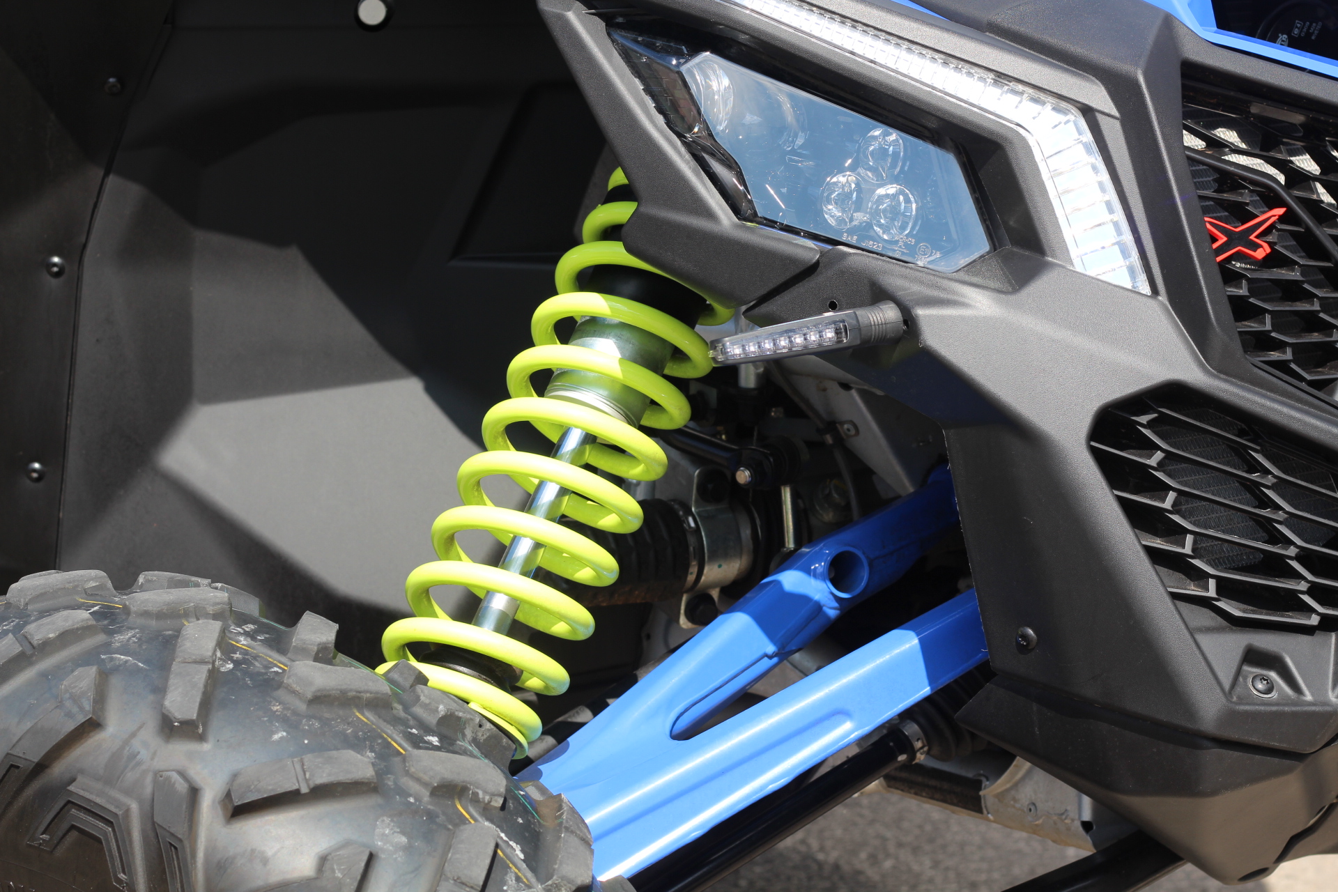 2020 (20) Can-Am Maverick X3 X rs Turbo RR