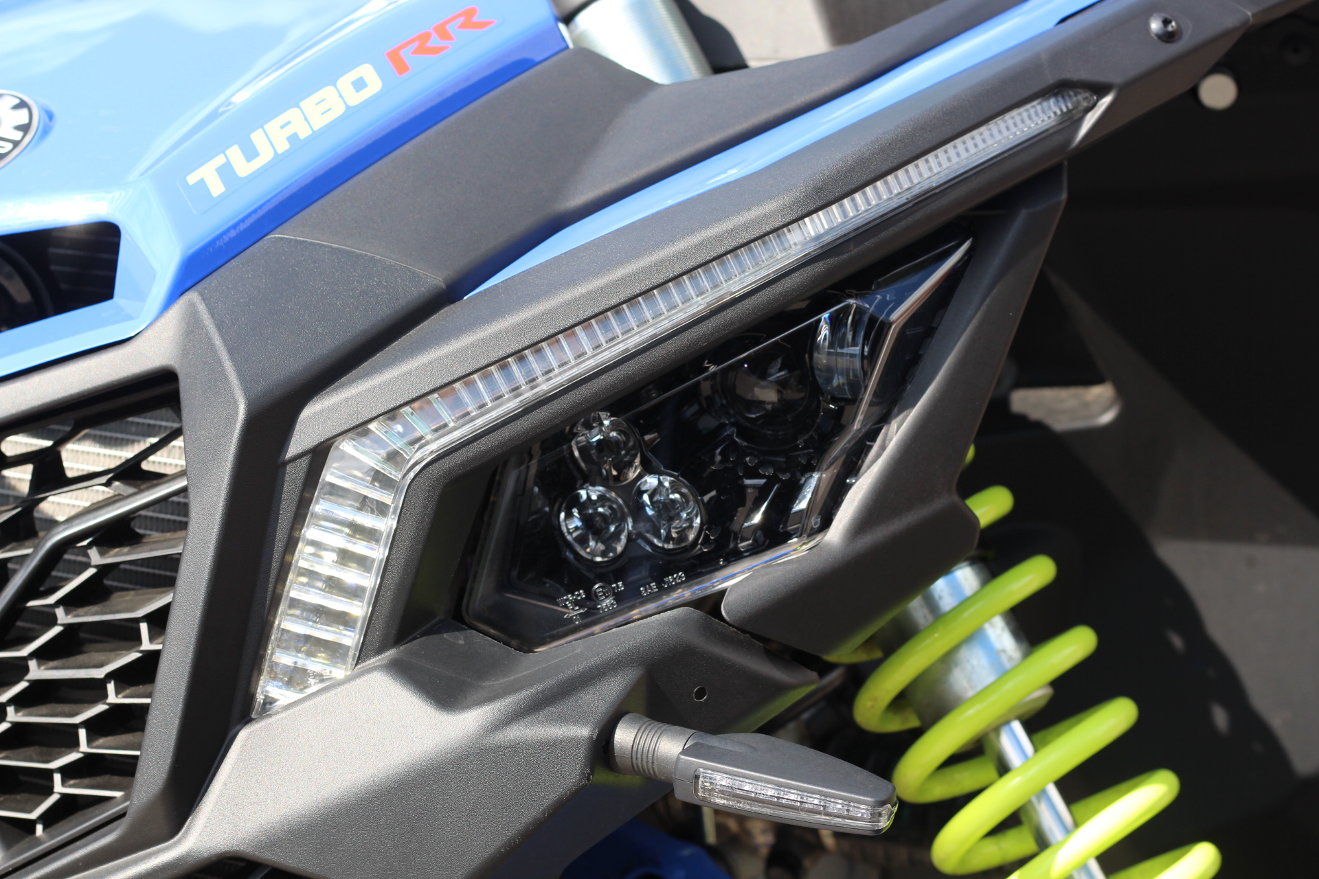 2020 (20) Can-Am Maverick X3 X rs Turbo RR