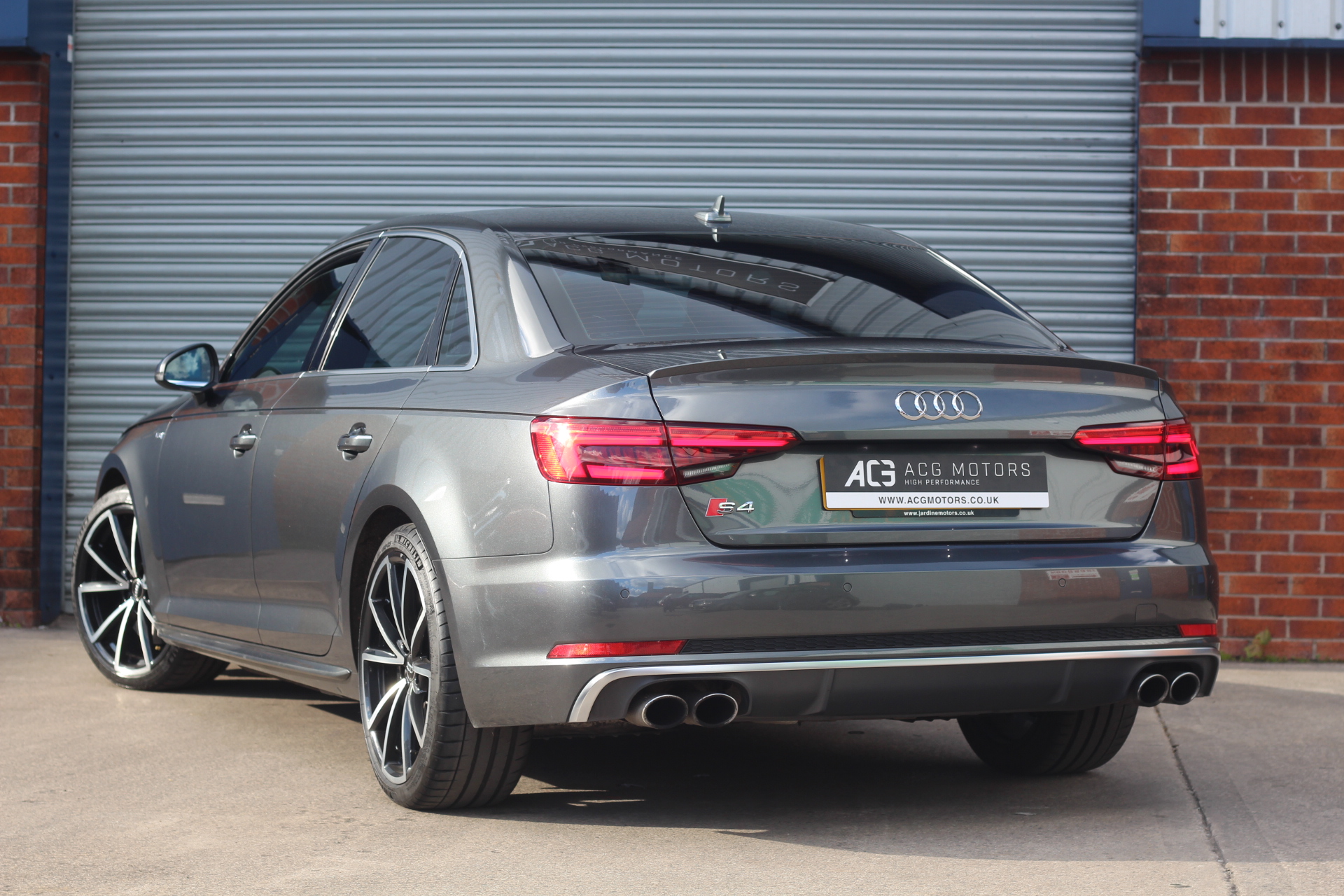 2017 (17) Audi S4 3.0 TFSI V6 Tiptronic quattro (s/s) 4dr