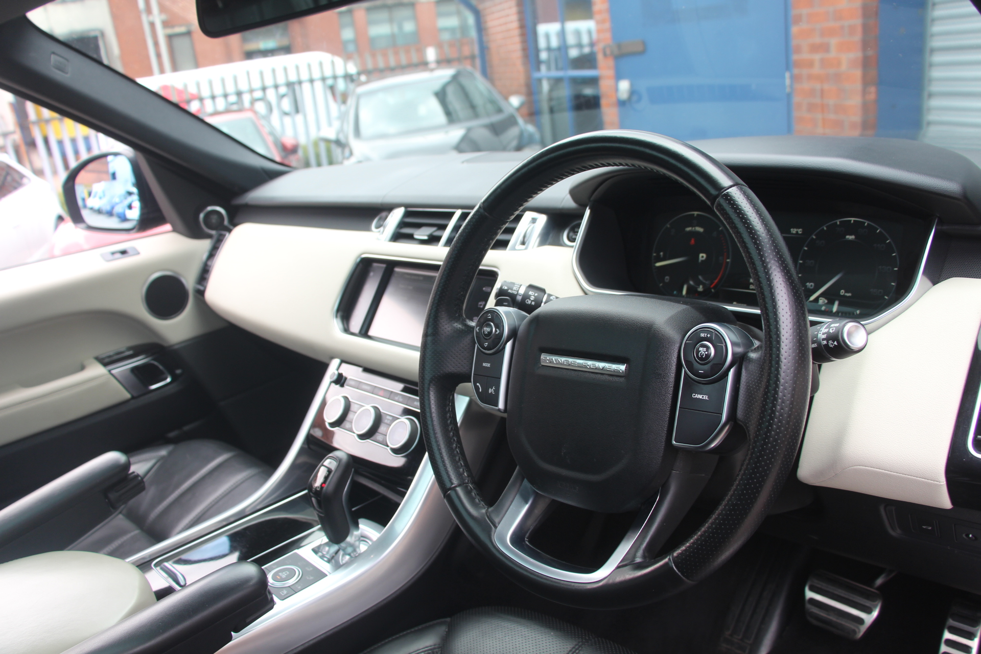 2016 (16) Land Rover Range Rover Sport 3.0 SD V6 HSE Dynamic 4X4 (s/s) 5dr