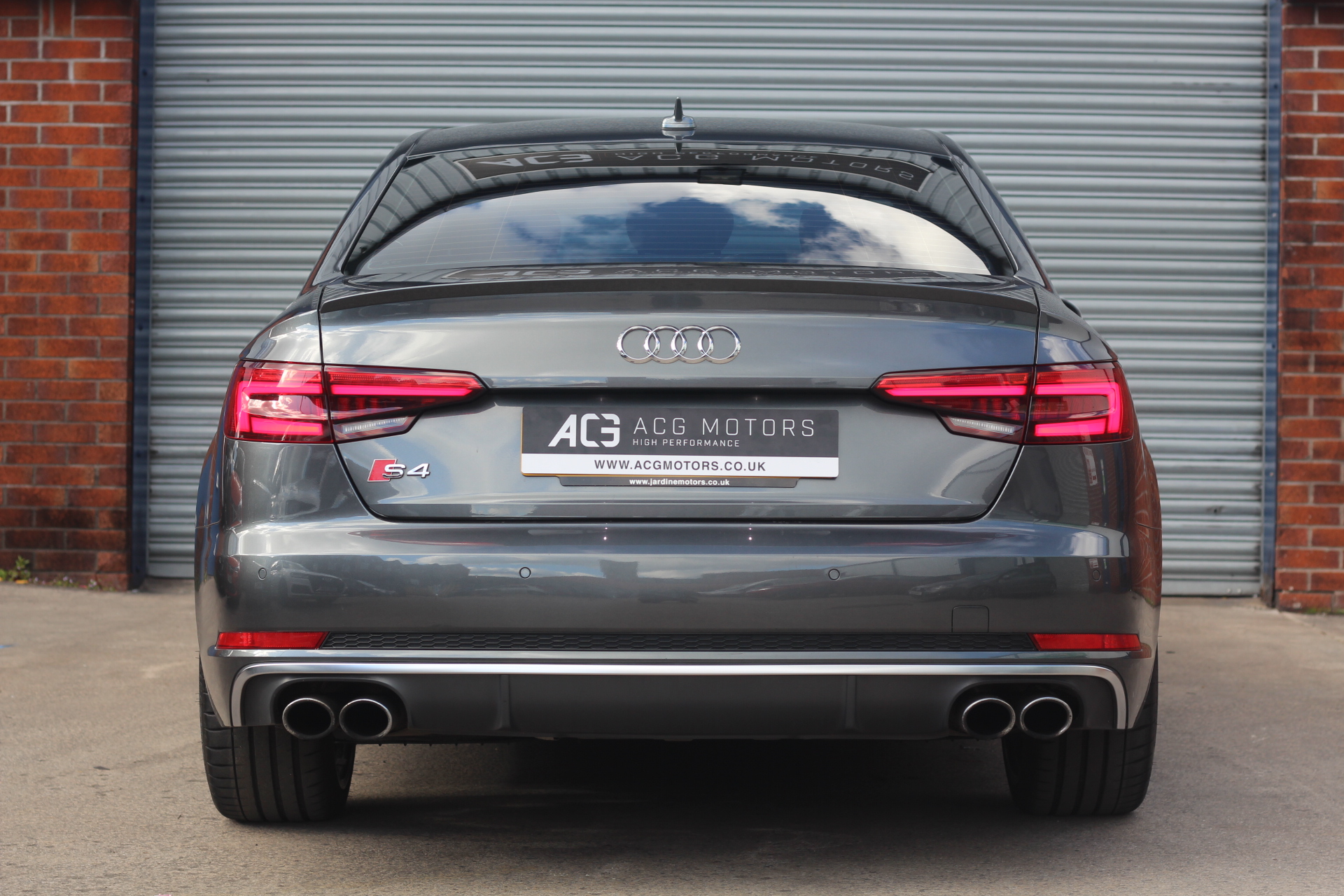 2017 (17) Audi S4 3.0 TFSI V6 Tiptronic quattro (s/s) 4dr