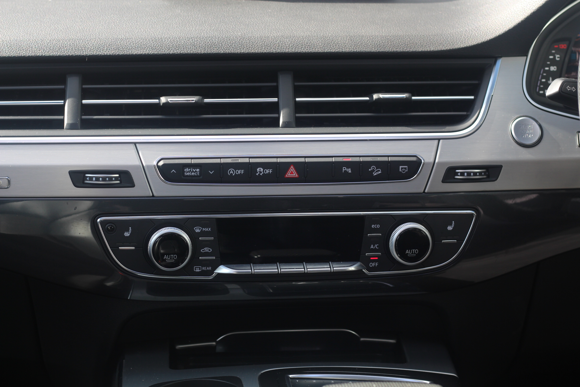 2017 (67) Audi Q7 3.0 TDI V6 S line Tiptronic quattro (s/s) 5dr