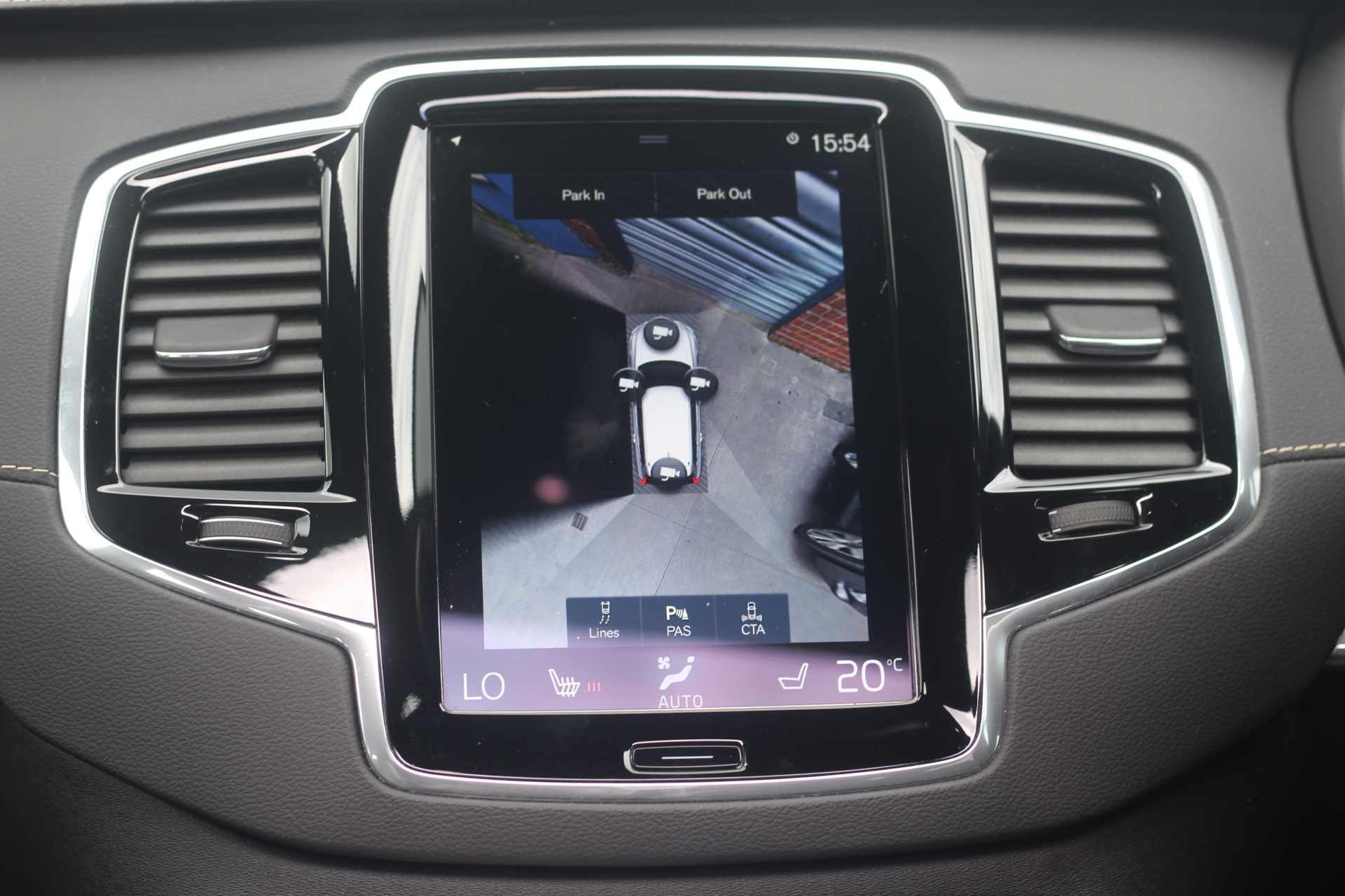 2019 (69) Volvo XC90 2.0h T8 Twin Engine 11.6kWh R-Design Pro Auto 4WD (s/s) 5dr