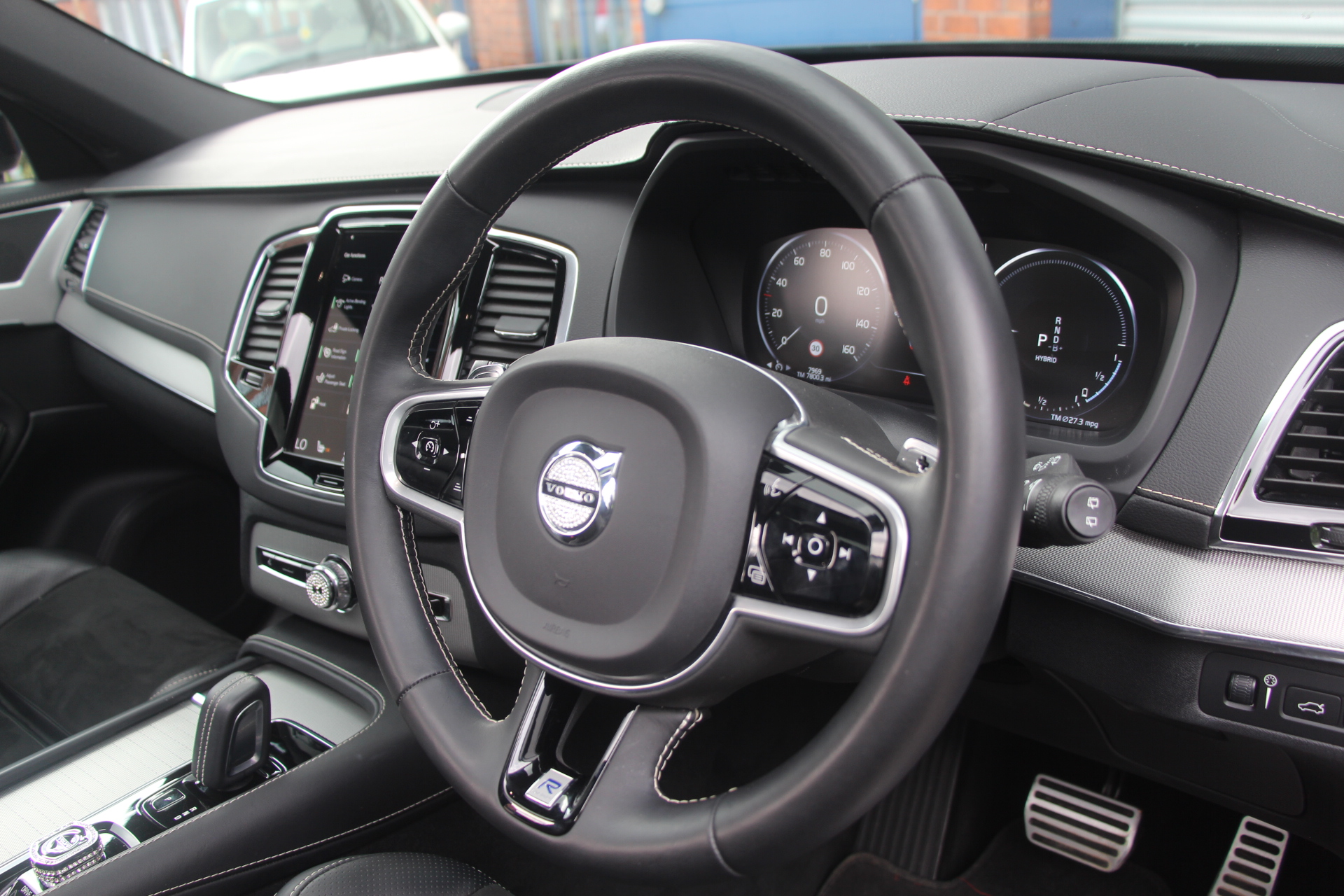 2019 (69) Volvo XC90 2.0h T8 Twin Engine 11.6kWh R-Design Pro Auto 4WD (s/s) 5dr