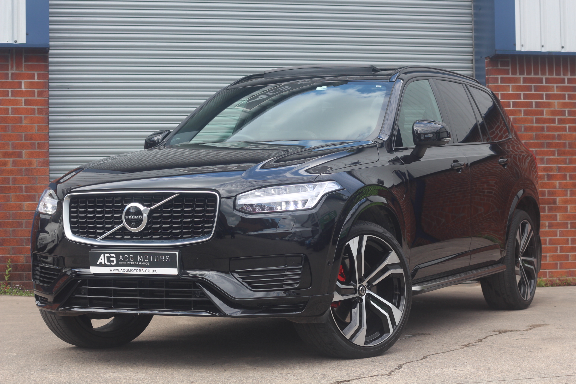 2019 (69) Volvo XC90 2.0h T8 Twin Engine 11.6kWh R-Design Pro Auto 4WD (s/s) 5dr