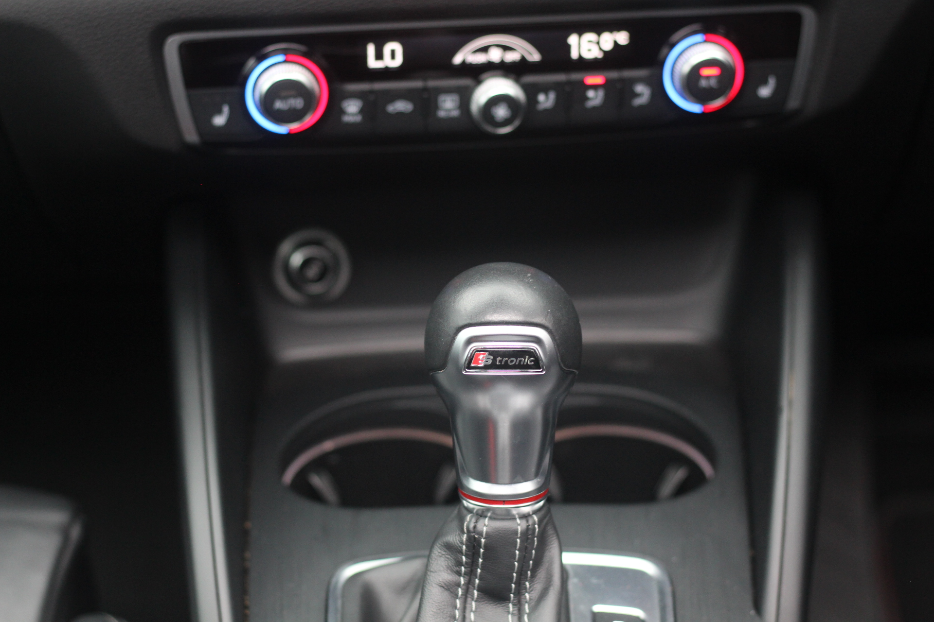 2017 (17) Audi S3 2.0 TFSI Black Edition Sportback S Tronic quattro (s/s) 5dr