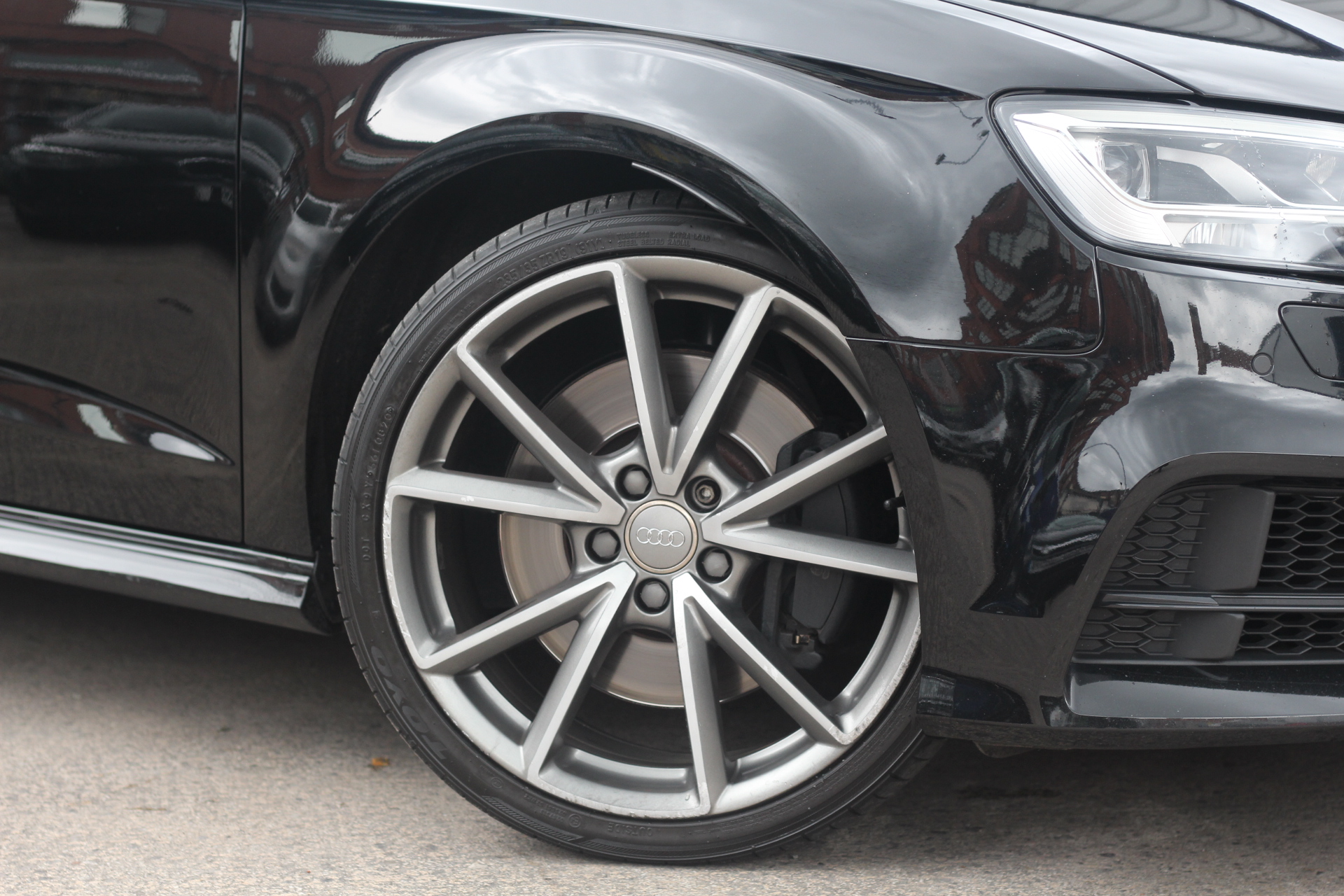 2017 (17) Audi S3 2.0 TFSI Black Edition Sportback S Tronic quattro (s/s) 5dr