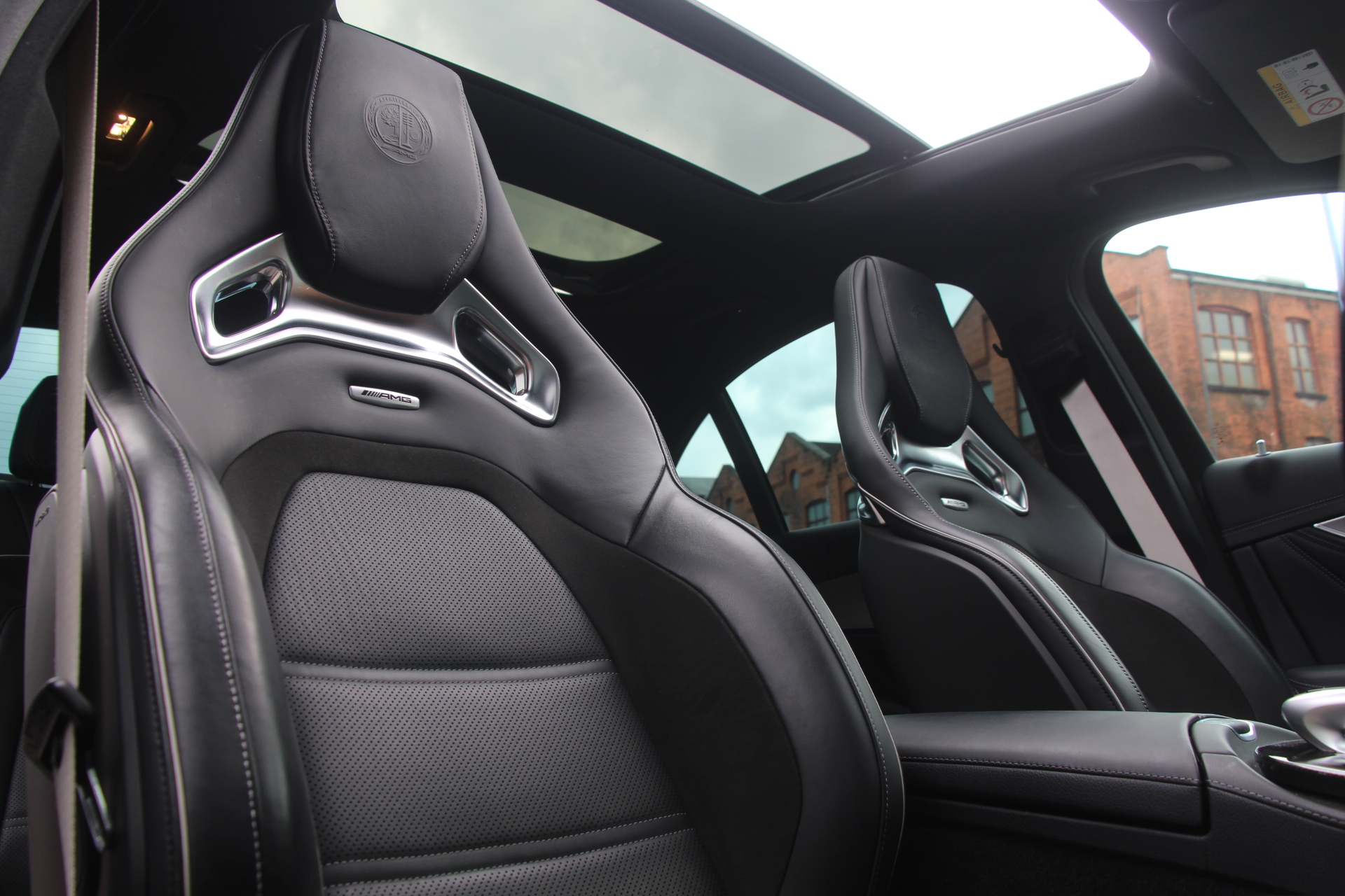 2017 (67) Mercedes-Benz E Class 4.0 E63 BiTurbo V8 AMG S (Premium) SpdS MCT 4MATIC+ (s/s) 4dr