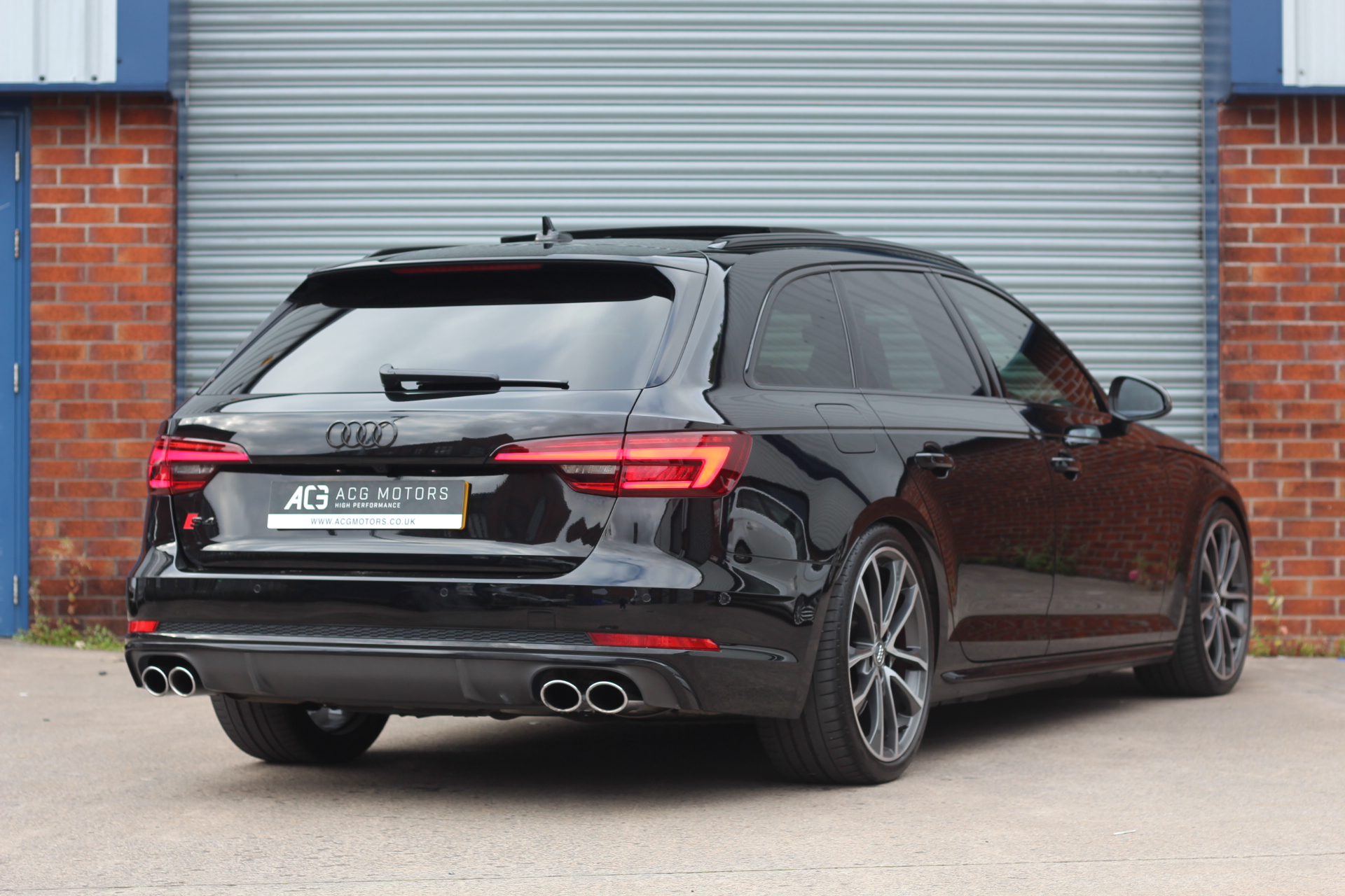 2017 (67) Audi S4 Avant 3.0 TFSI V6 Avant Tiptronic quattro (s/s) 5dr