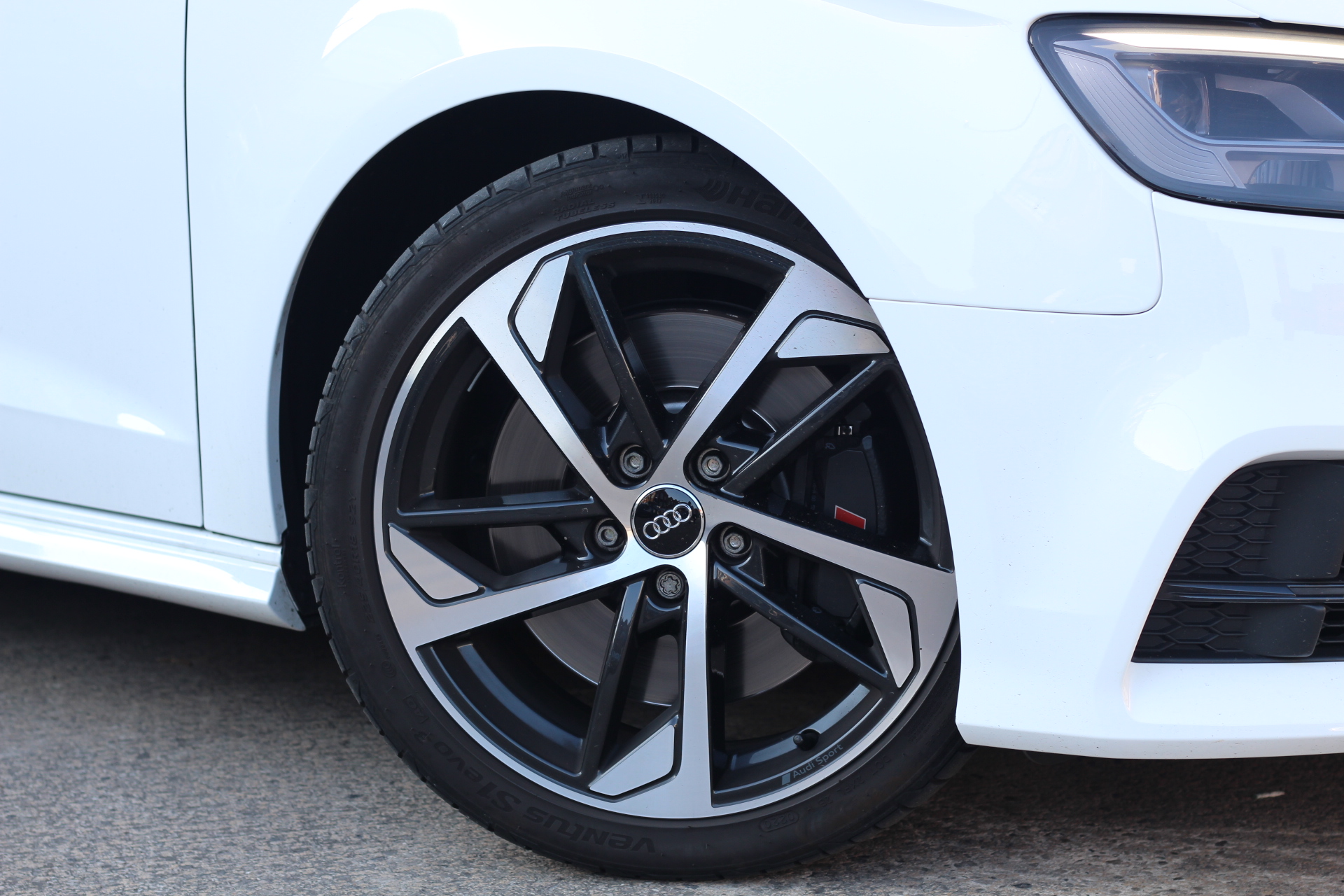 2020 (20) Audi S3 2.0 TFSI Black Edition Sportback S Tronic quattro (s/s) 5dr