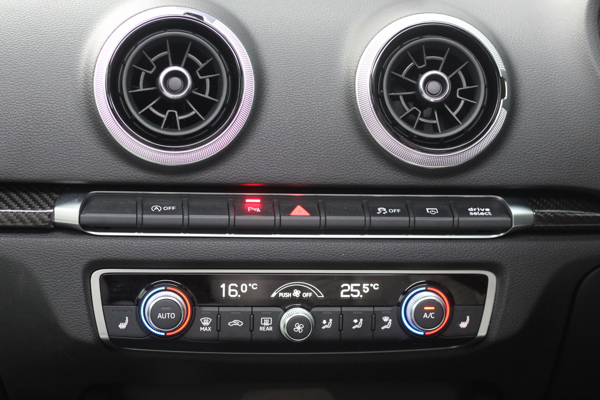 2018 (18) Audi RS3 2.5 TFSI S Tronic quattro (s/s) 4dr