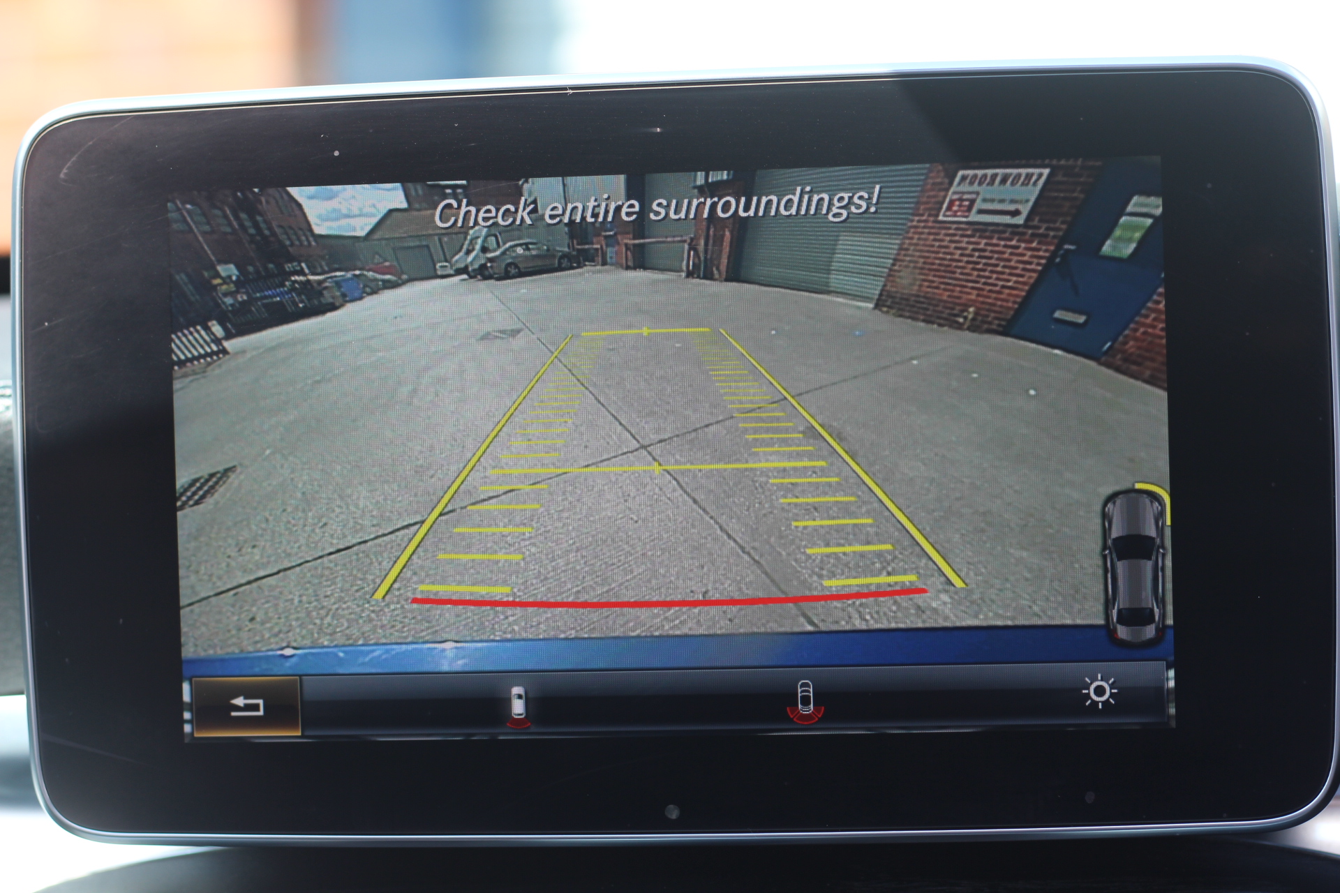 2017 (67) Mercedes-Benz C Class 2.1 C250d AMG Line (Premium Plus) G-Tronic+ (s/s) 4dr