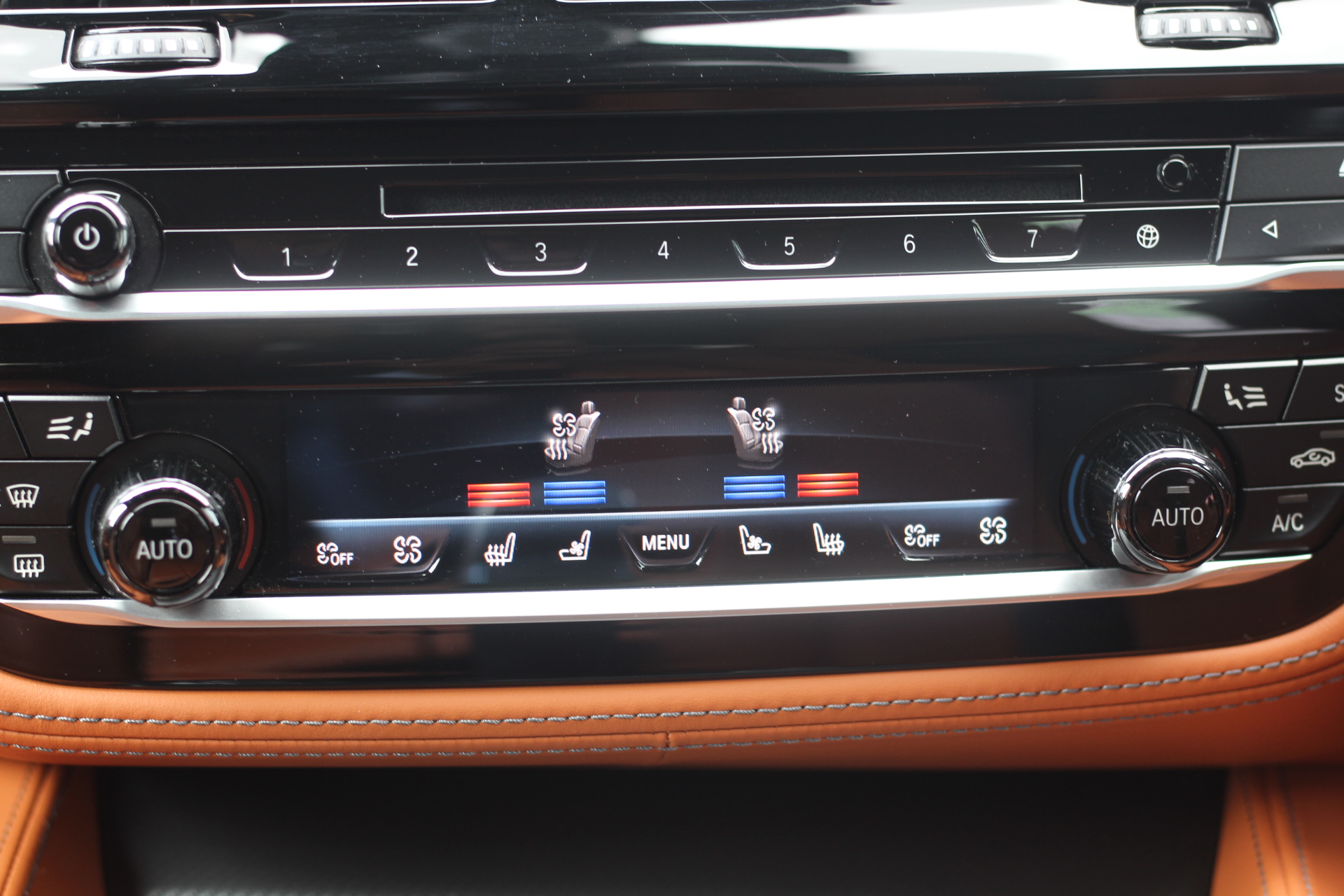 2019 (19) BMW M5 4.4i V8 Competition Steptronic xDrive (s/s) 4dr