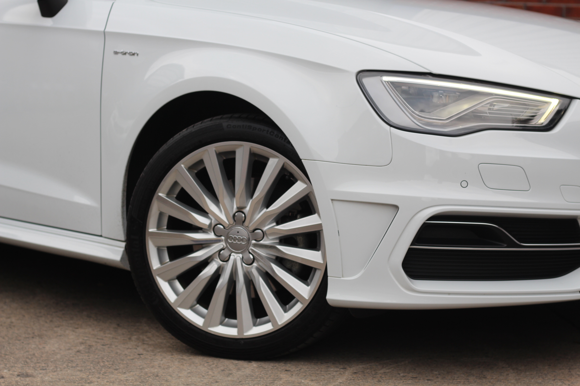 2015 (15) Audi A3 1.4 TFSI e-tron 8.8kWh Sportback e-S Tronic 5dr