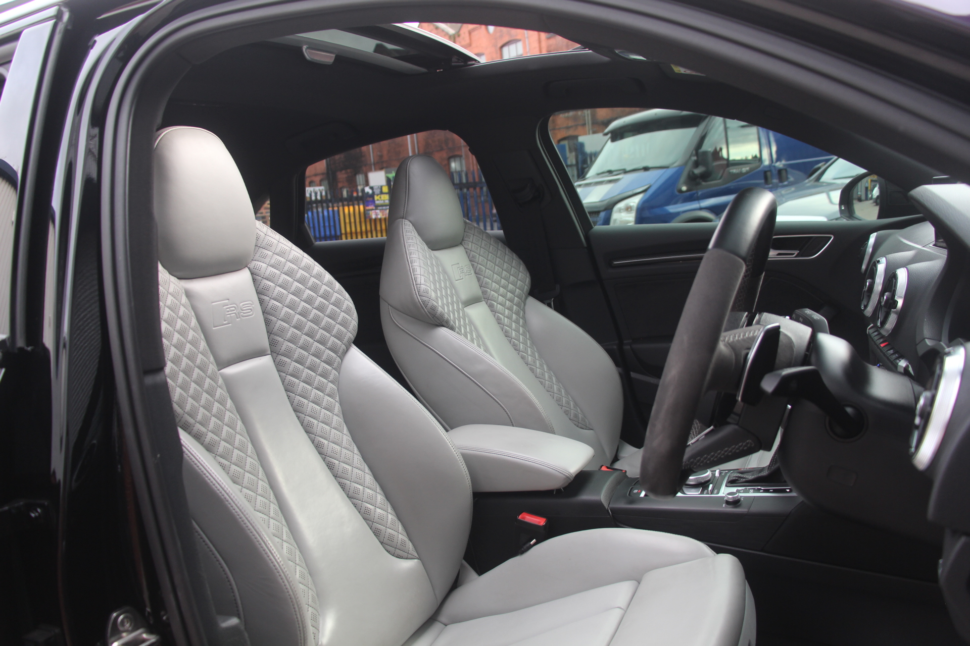 2018 (18) Audi RS3 2.5 TFSI S Tronic quattro (s/s) 4dr