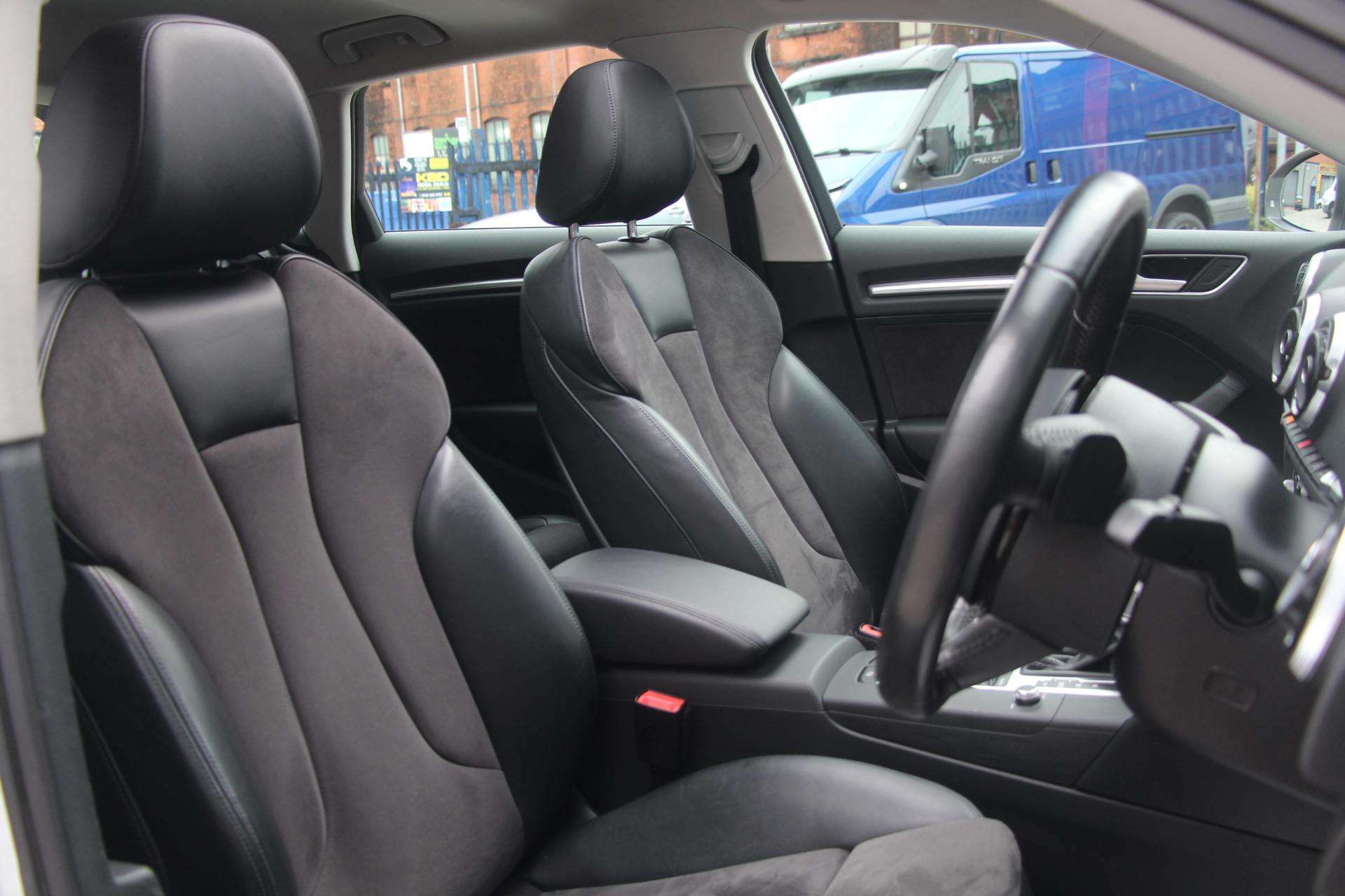 2015 (15) Audi A3 1.4 TFSI e-tron 8.8kWh Sportback e-S Tronic 5dr