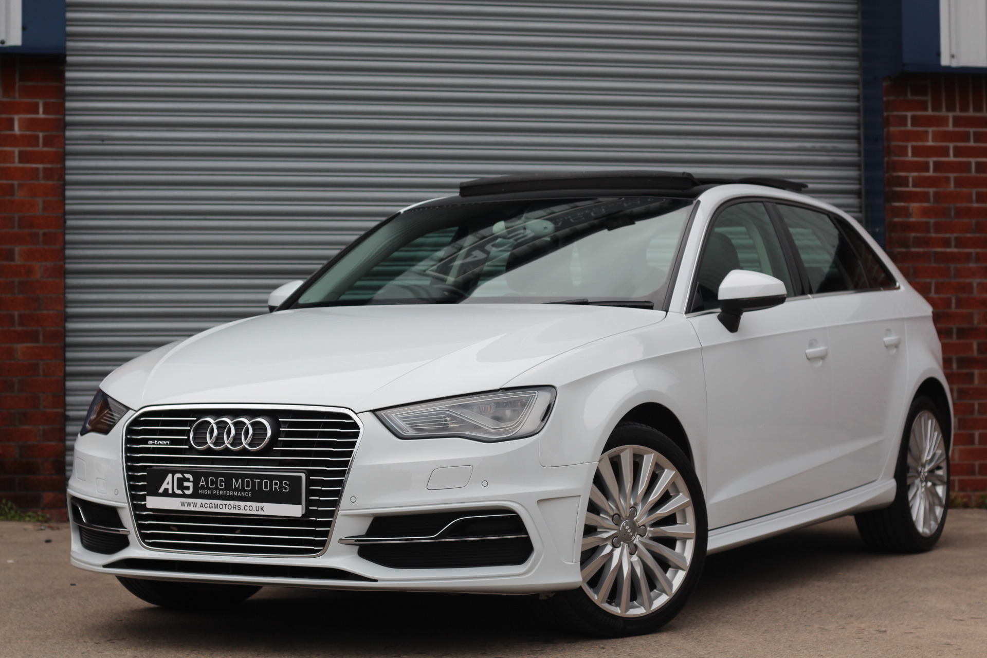 2015 (15) Audi A3 1.4 TFSI e-tron 8.8kWh Sportback e-S Tronic 5dr