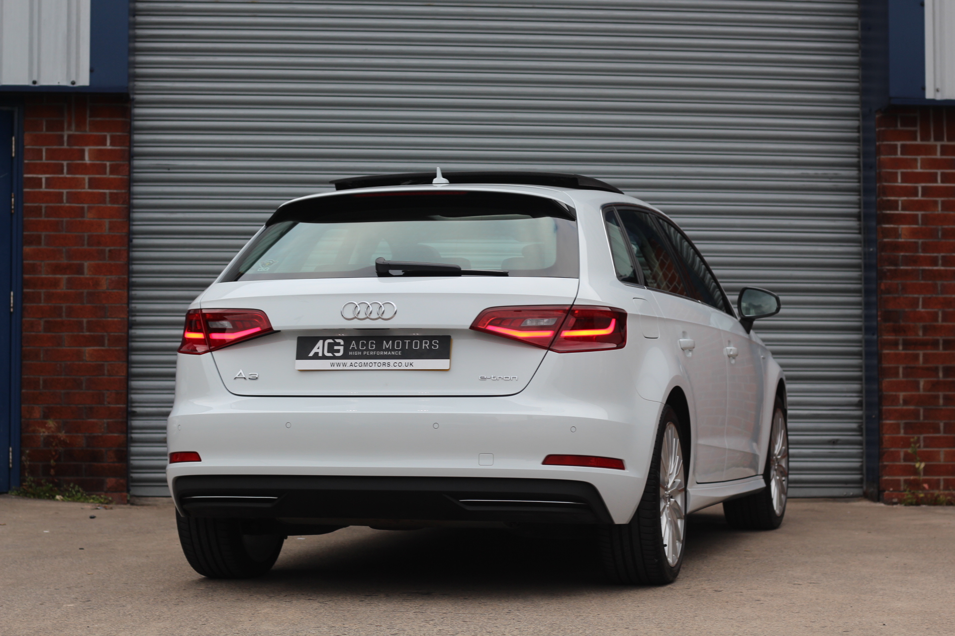 2015 (15) Audi A3 1.4 TFSI e-tron 8.8kWh Sportback e-S Tronic 5dr