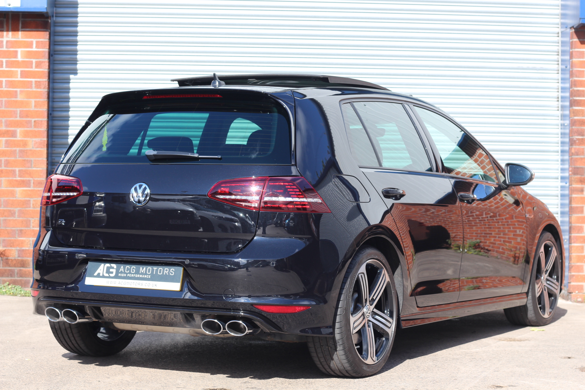 2016 (66) Volkswagen Golf 2.0 TSI BlueMotion Tech R DSG 4Motion (s/s) 5dr