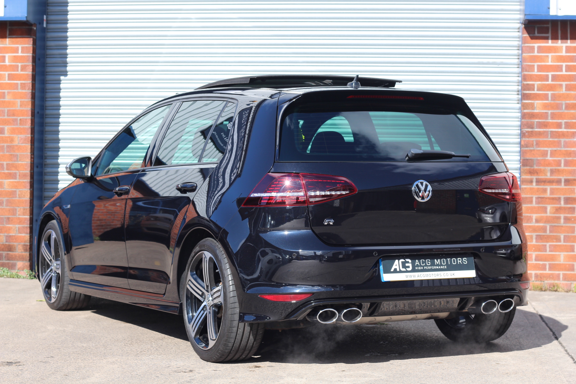 2016 (66) Volkswagen Golf 2.0 TSI BlueMotion Tech R DSG 4Motion (s/s) 5dr