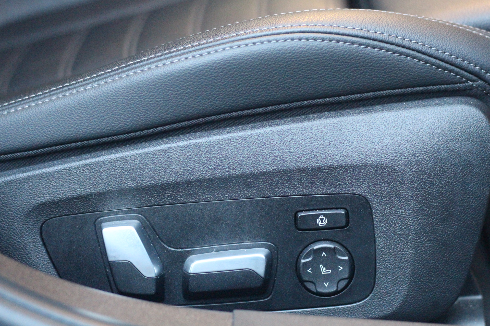 2019 (19) BMW 3 Series 2.0 330i M Sport Auto (s/s) 4dr