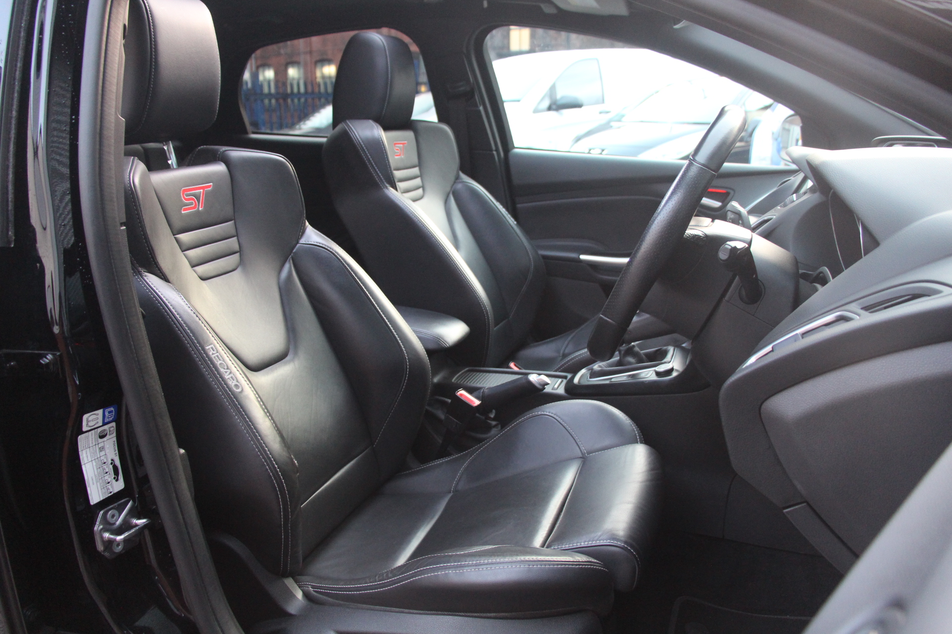 2017 (67) Ford Focus 2.0T EcoBoost ST-3 (s/s) 5dr