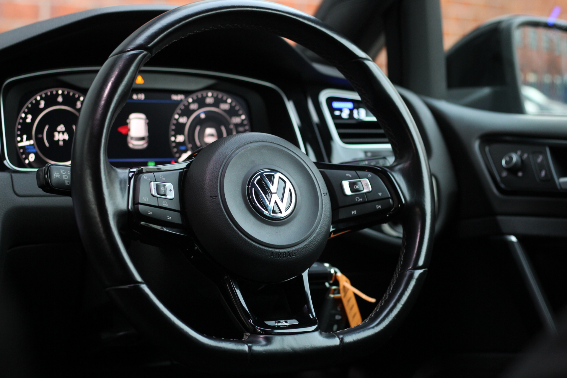 2015 (65) Volkswagen Golf 2.0 TSI BlueMotion Tech R DSG 4Motion (s/s) 5dr