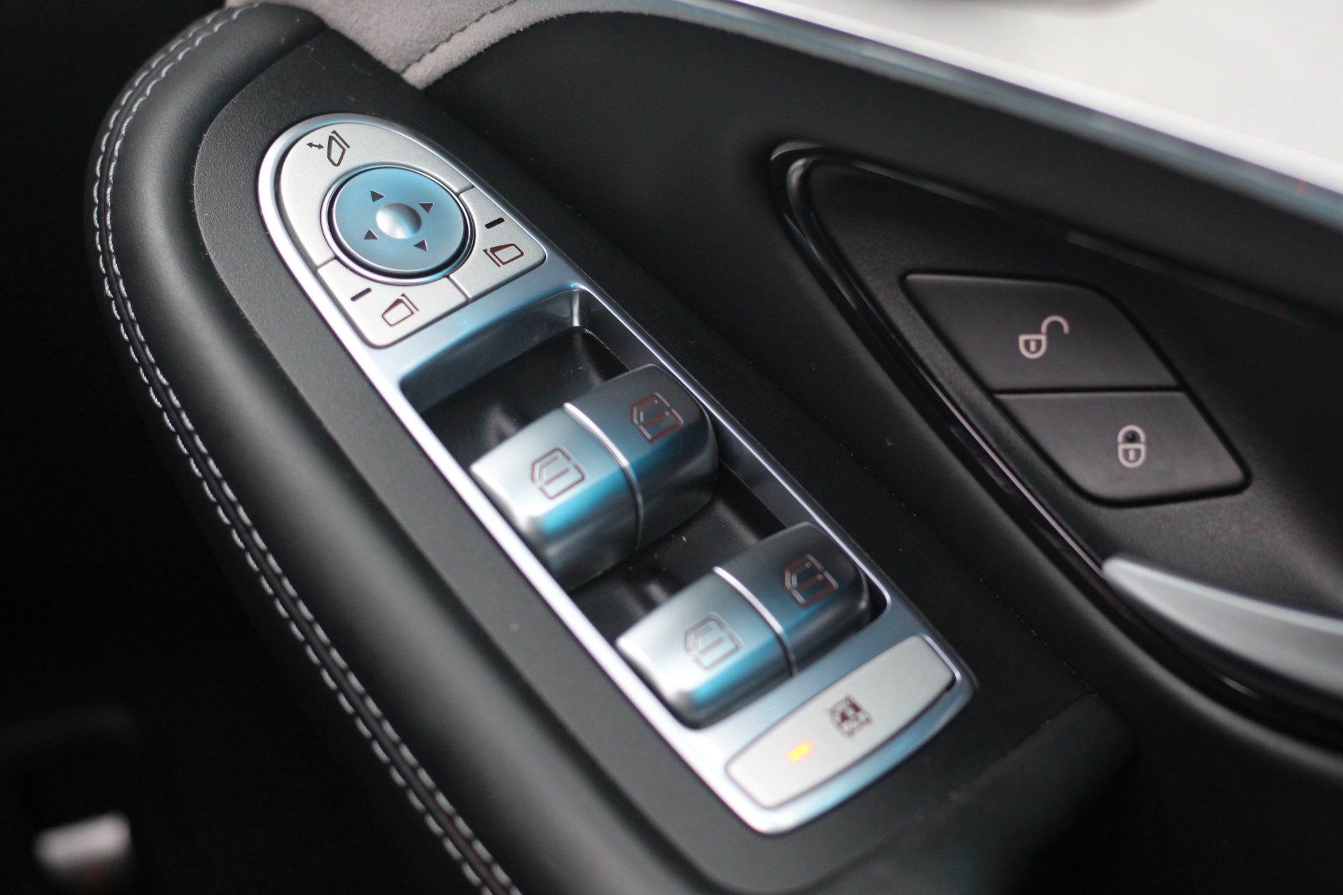 2018 (68) Mercedes-Benz GLC Class 4.0 GLC63 V8 BiTurbo AMG S (Premium) SpdS MCT 4MATIC+ (s/s) 5dr