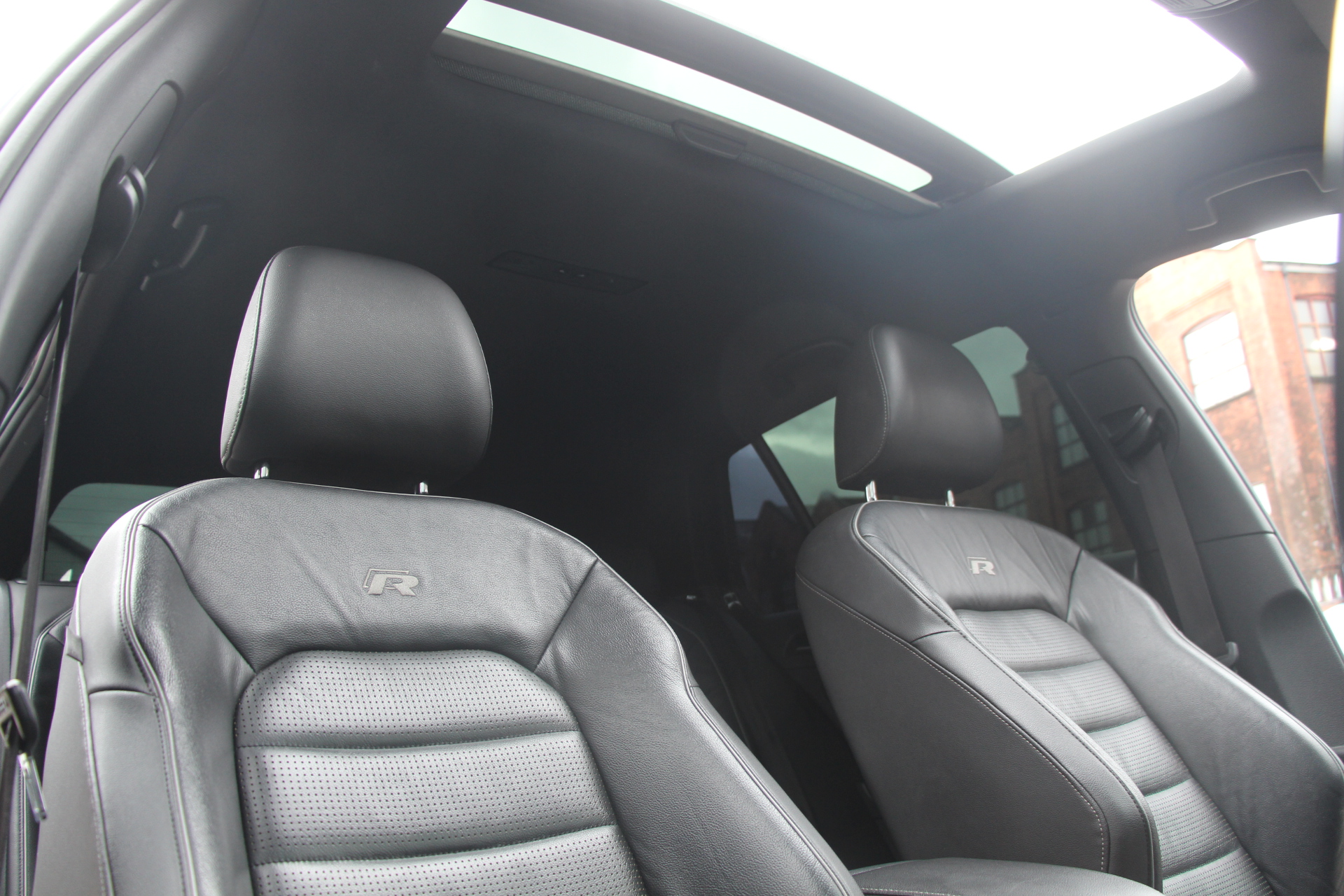 2017 (67) Volkswagen Golf 2.0 TSI R DSG 4Motion (s/s) 5dr